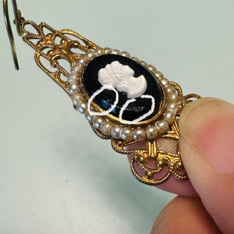 Vintage Recomposed Czech Glass Cameo with Black Dangling Glass Hook Earrings (MT2279)