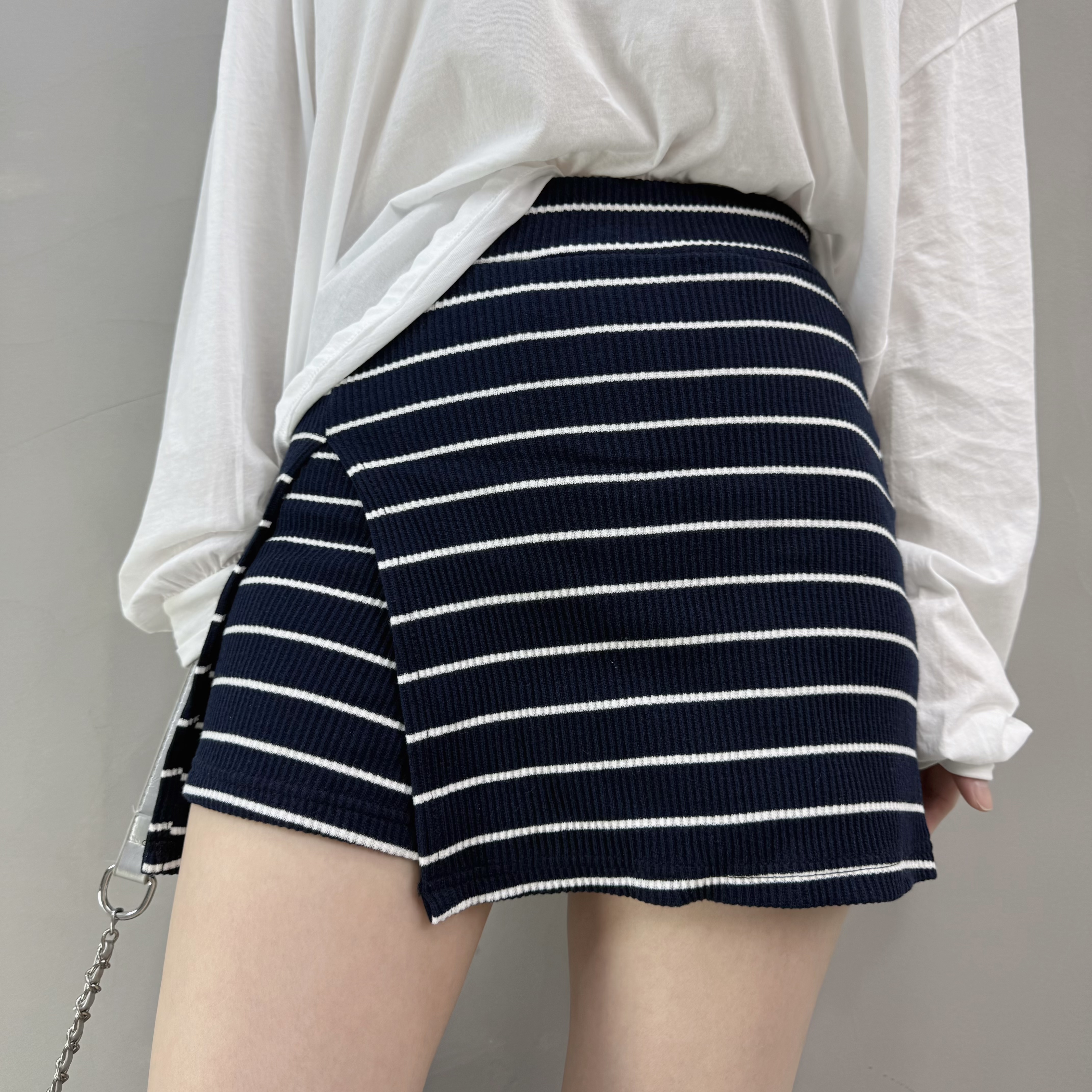 A15 有帽Tee+橫間裙褲Set