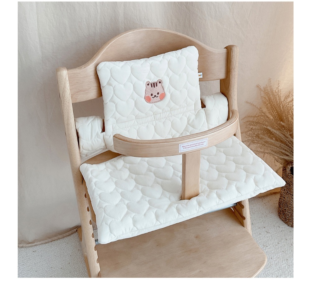 dot to dot 愛心絎縫stokke tripp trapp暖屁屁餐椅套件