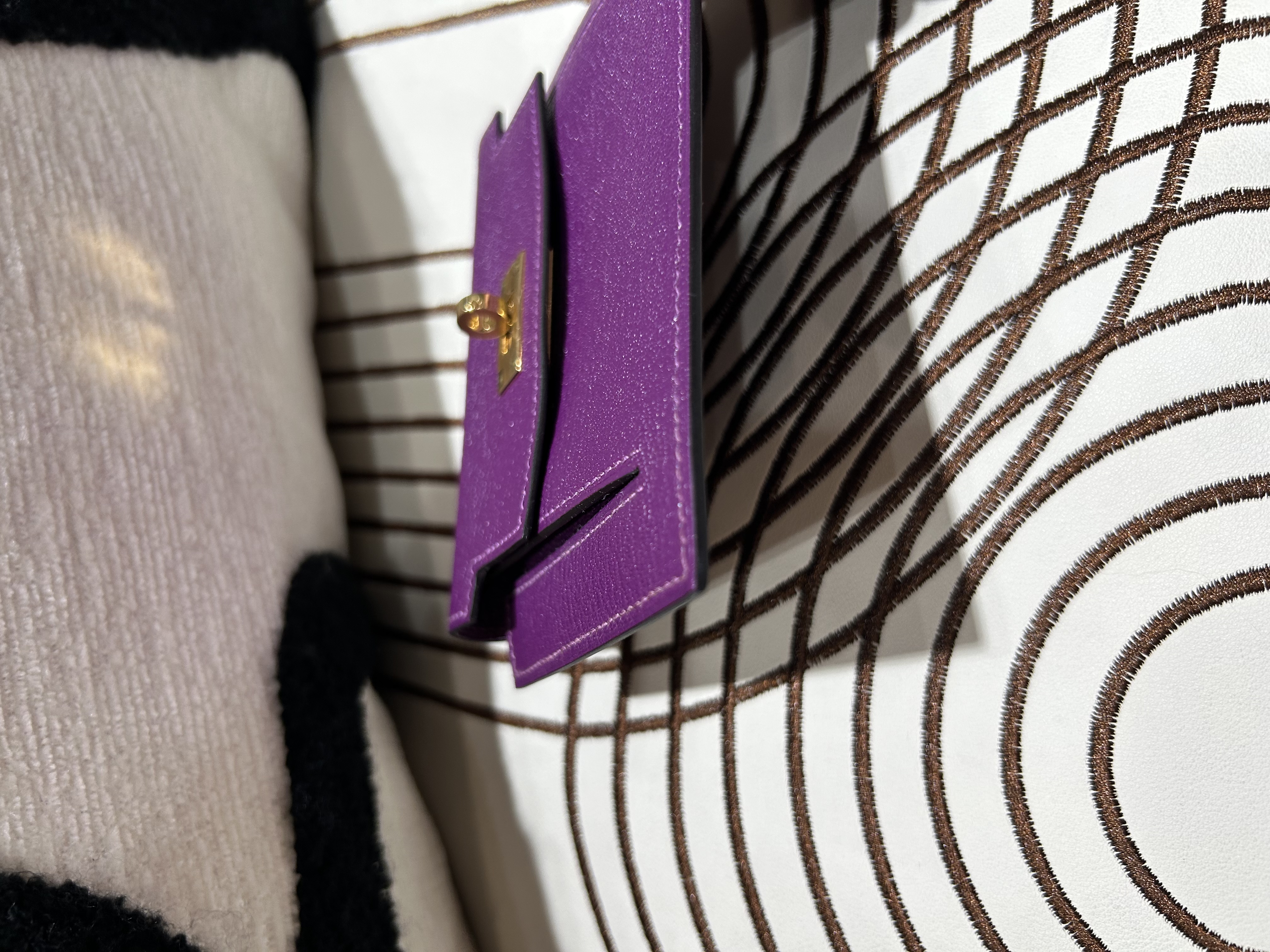 未使用品 Hermes Kelly Pocket Stamp Y 100%Authentic, Unused 未使用品 ✅Box