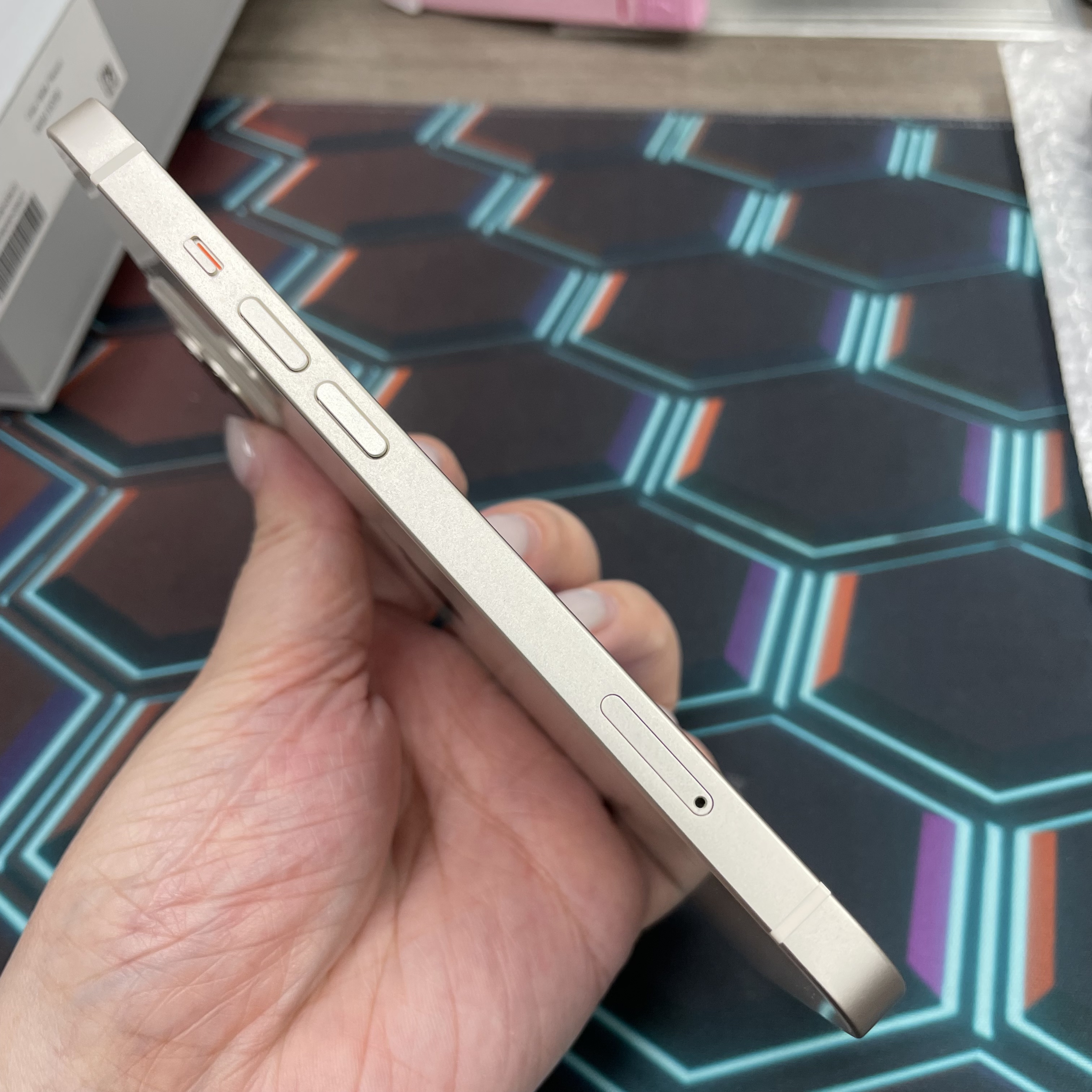 *6664 13 完美機 256GB 電90 白色 white
