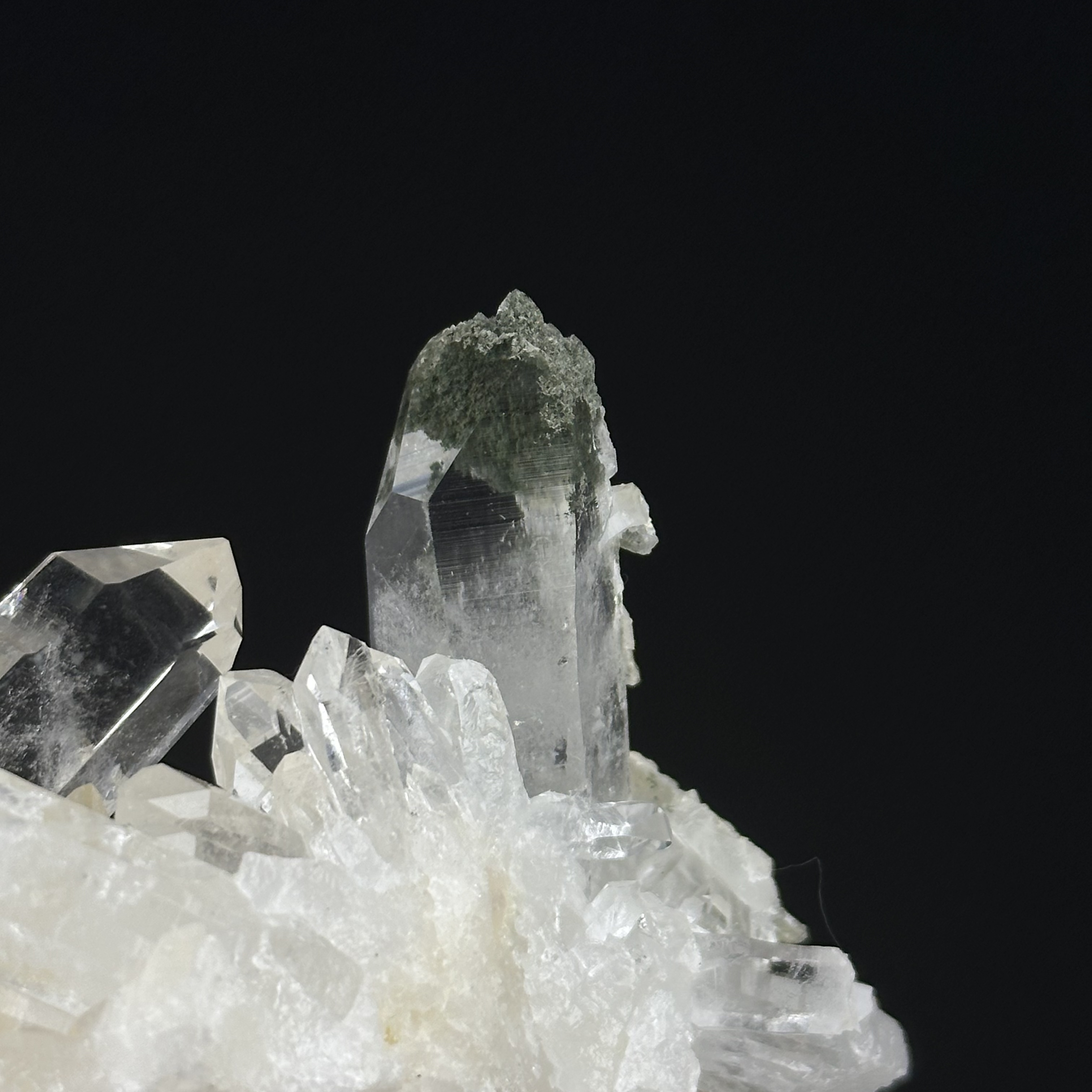 雷姆利亞水晶簇 - Lemurian Quartz Cluster LQ01