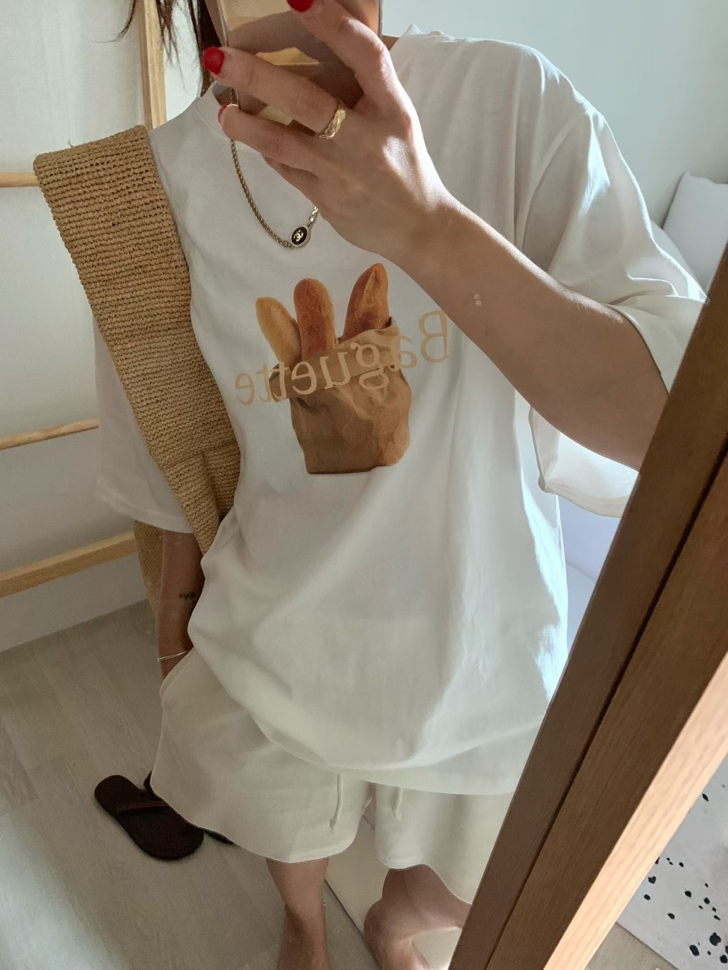 221286 “Baguette “ Tee
