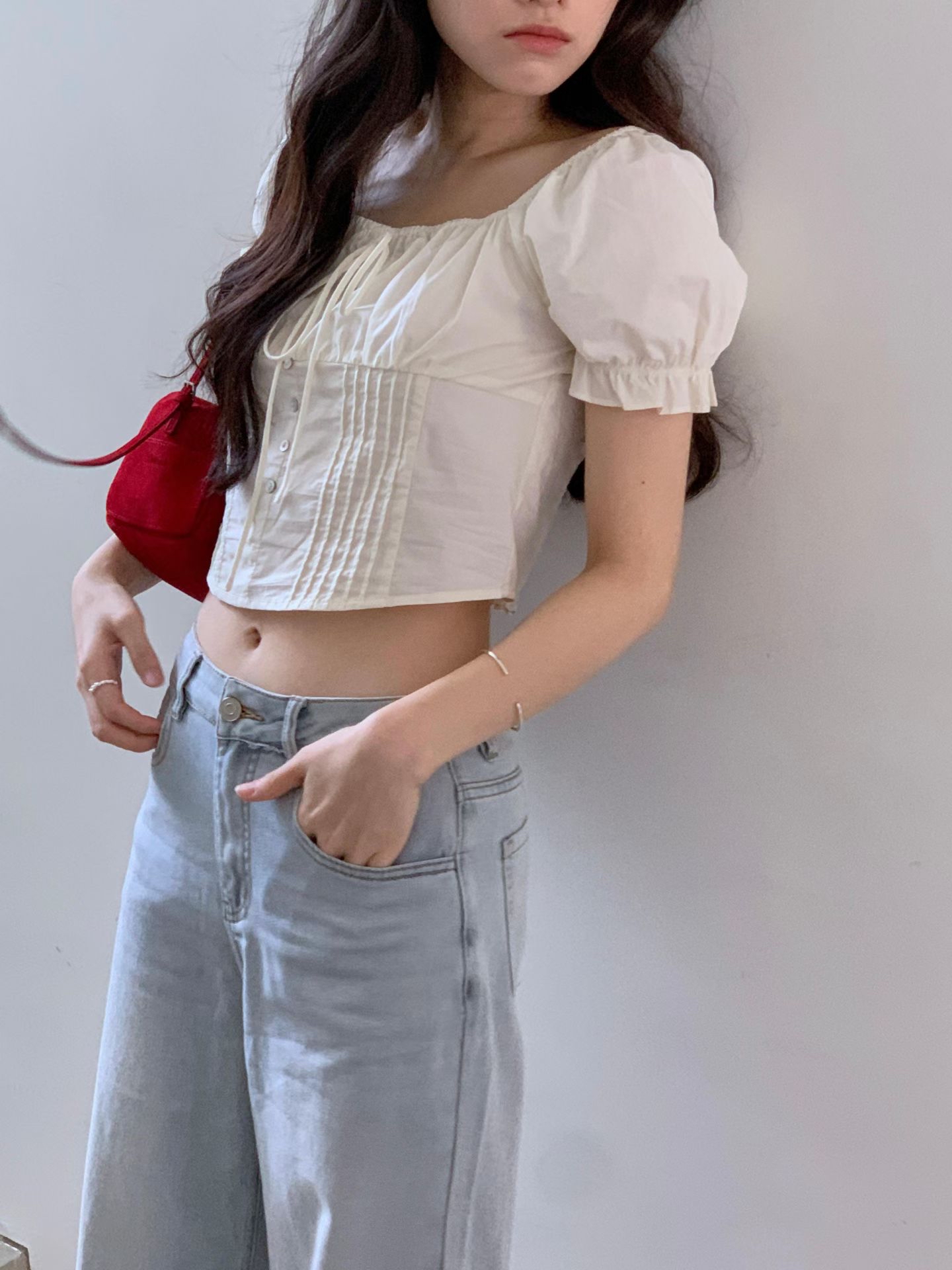 修腰短上衣
