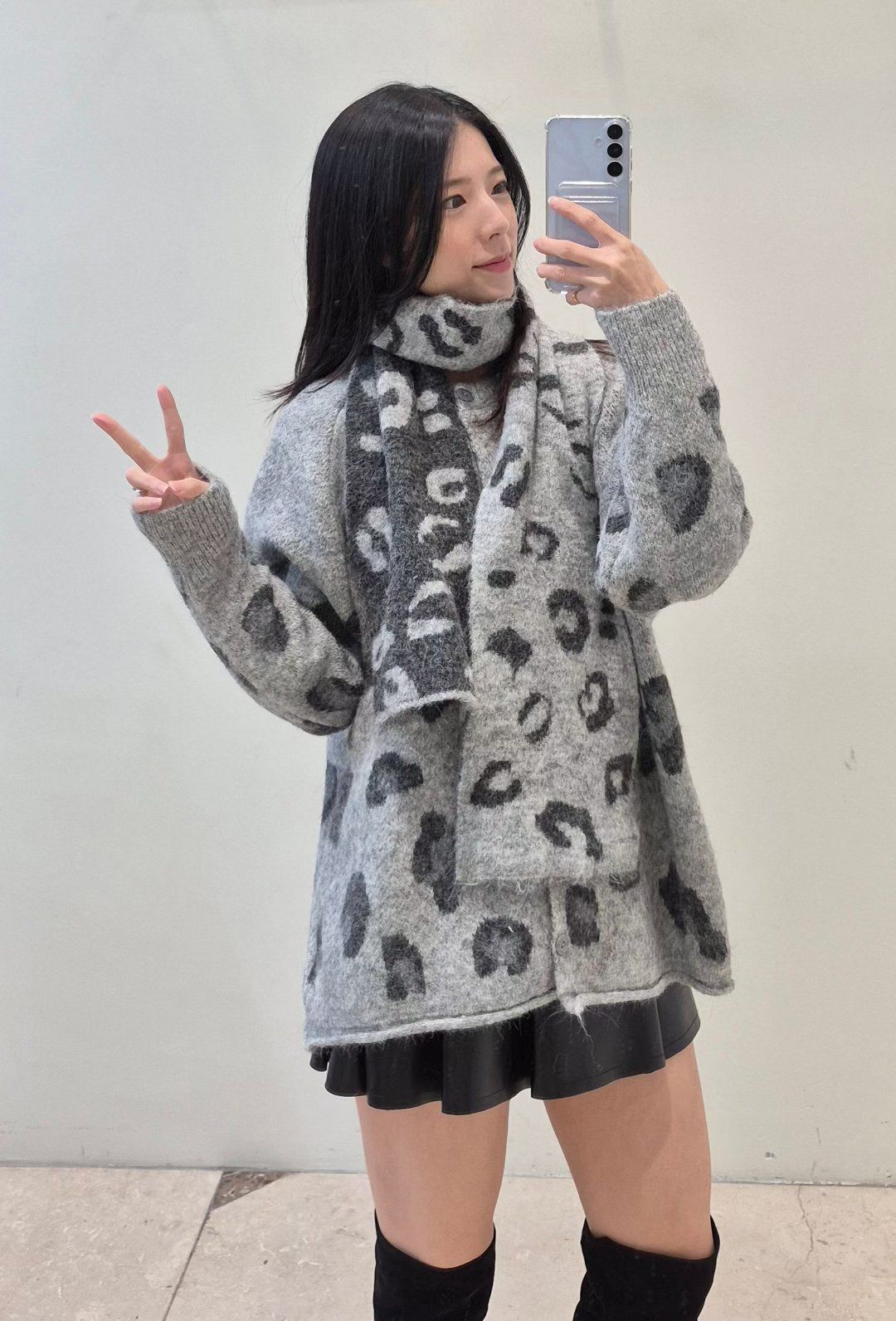 🩷FW 🇰🇷MADE IN KOREA🇰🇷New 목도리Set ❄️🧣休閒、超大版型針織毛衣，搭配可拆卸的配套圍巾