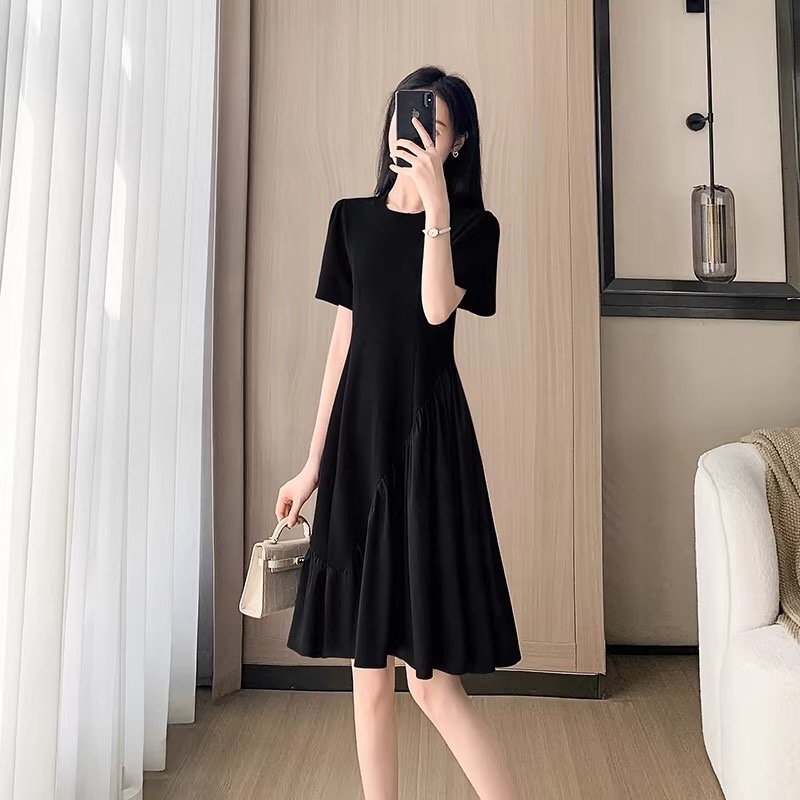 B258(6850) 法式赫本风拼接不规则荷叶下摆黑连身裙 