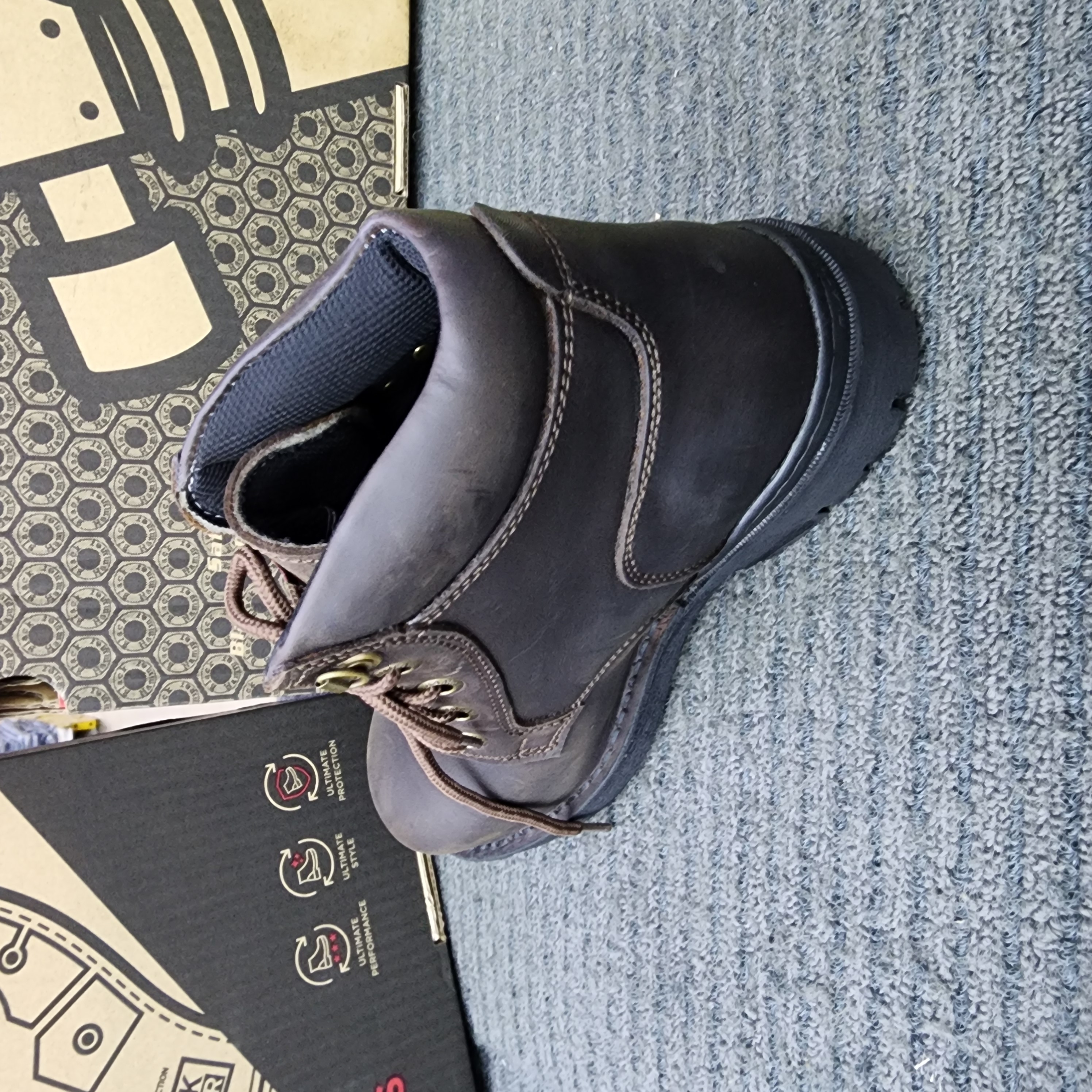 Black Hammer 4000 Series Mid cut Lace up Safety Shoes BH 4660 