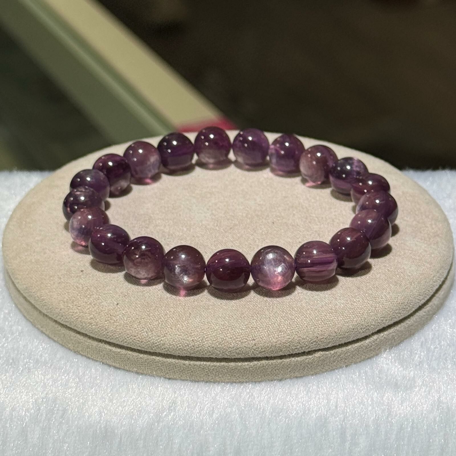 紫鋰雲母手串 9 mm +/-