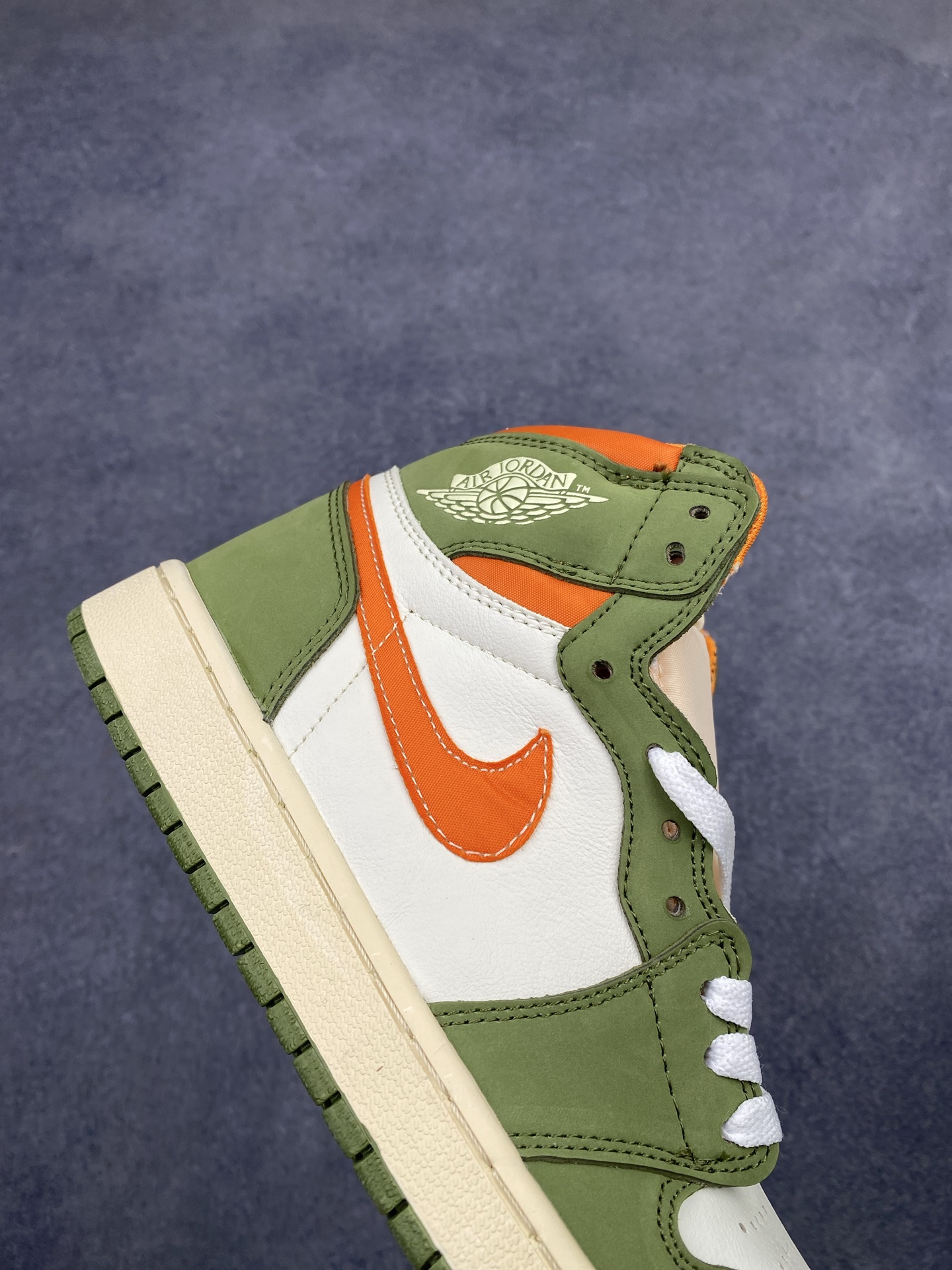 Nike Air Jordan 1 Retro High OG