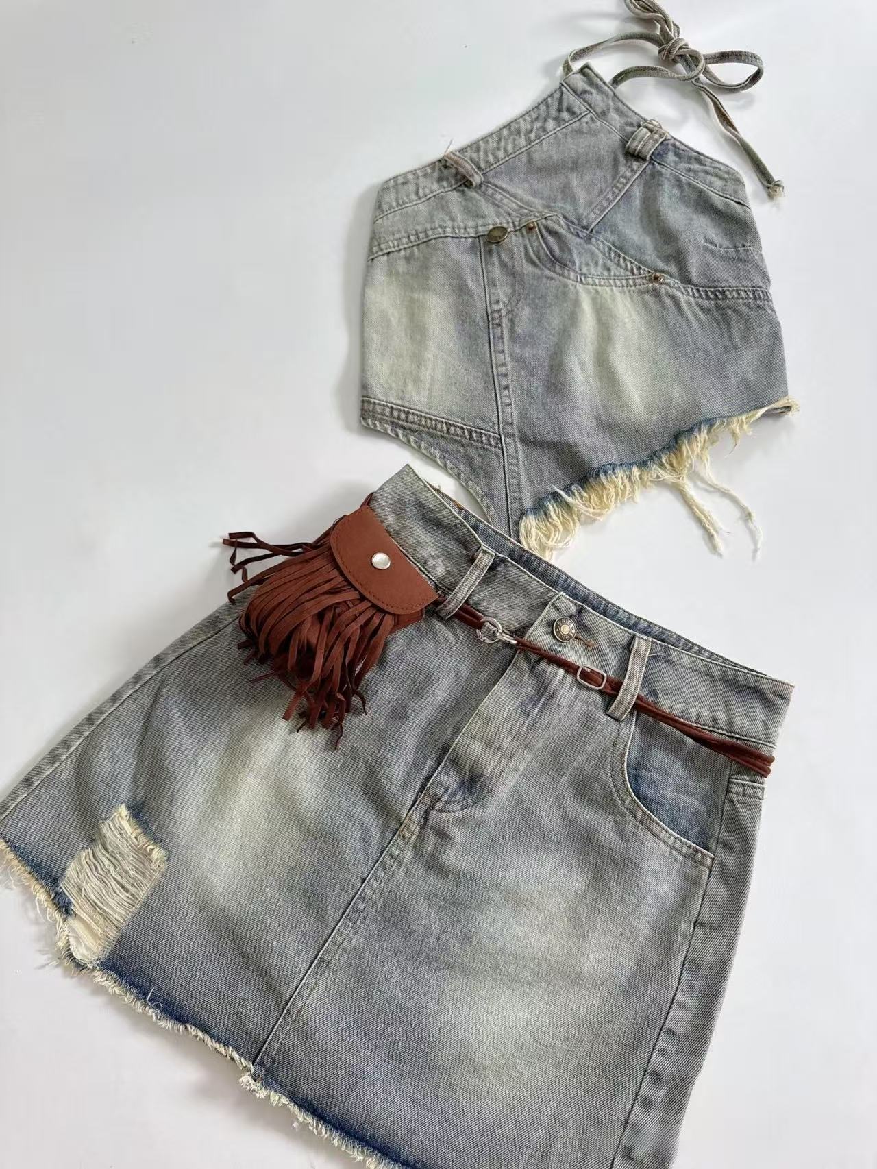 ST320辣妹挂脖套装