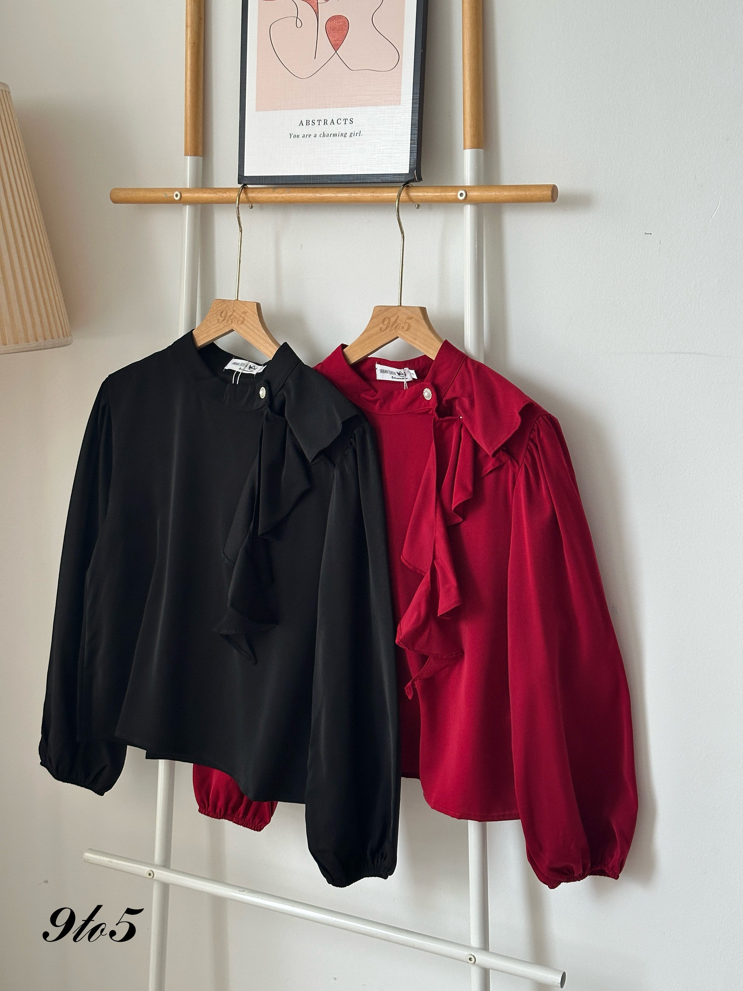 T3970 Mock Neck Shirt - Black & Red