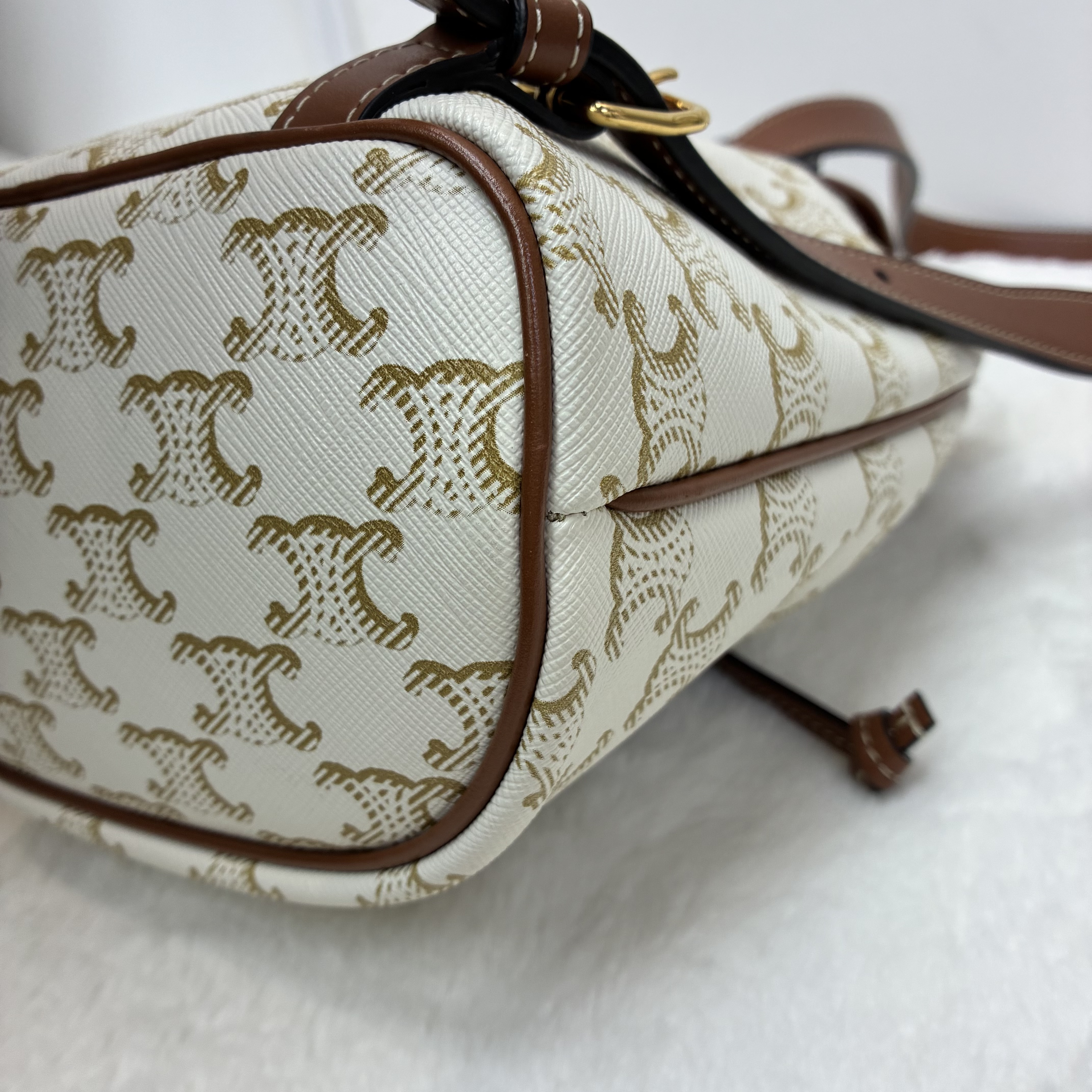 Celine Folco系列凱旋門背包