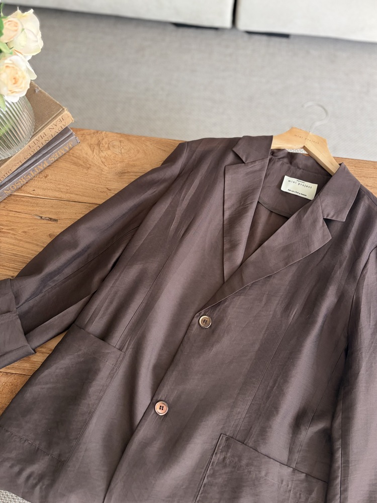 The Fine Silky Blazer (Ivory)