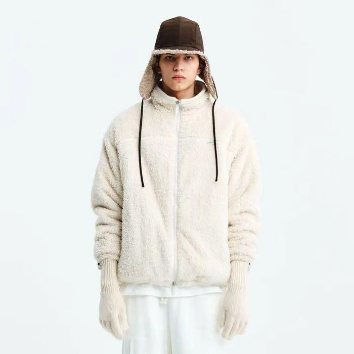 呢個限時優惠做返24小時小時返場🤩🤩🤩 matinkim毛毛外套 🉐限時折扣 原價韓won 198.000 超值特價💰Black / ivory Free size