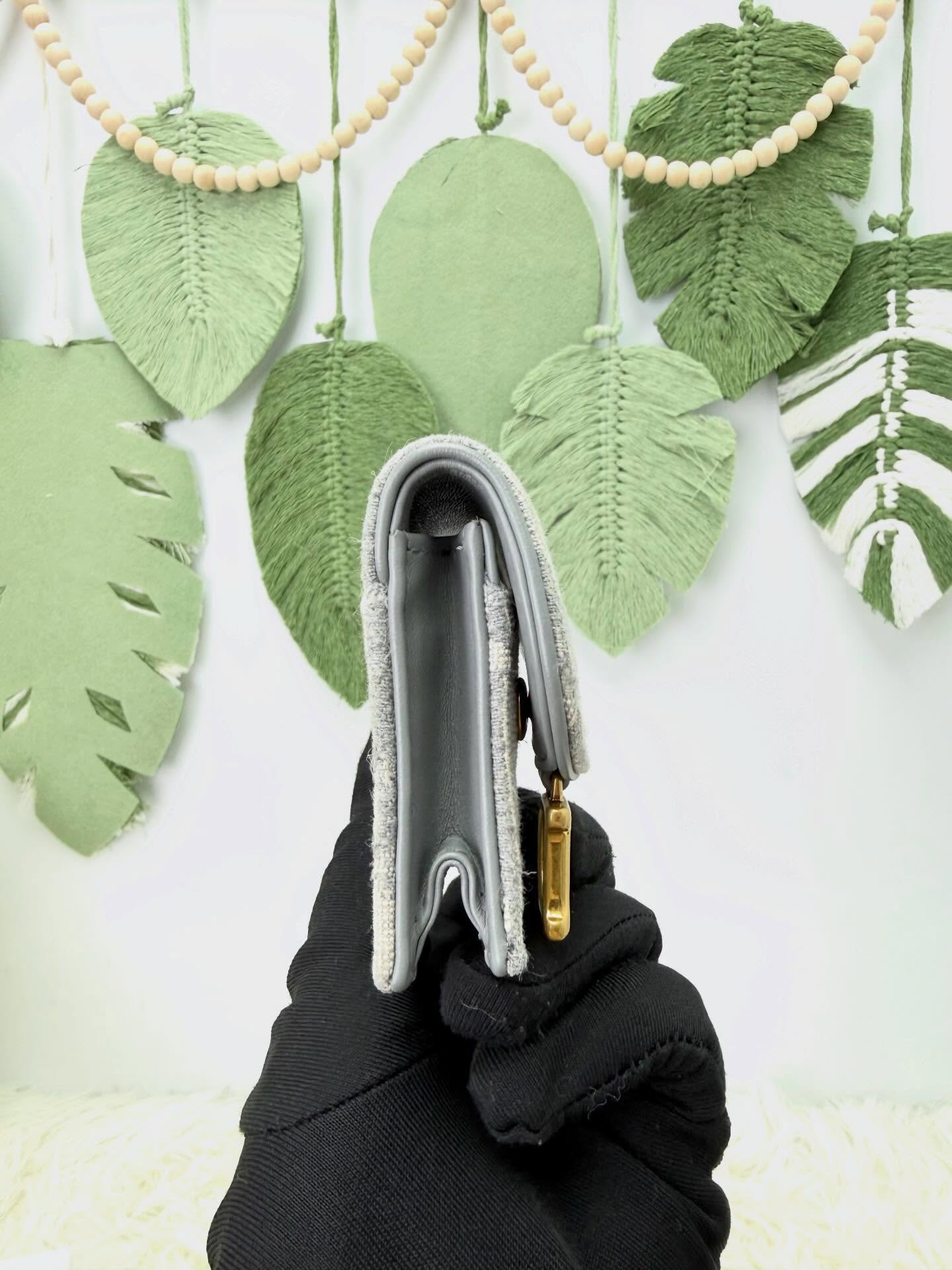 🤍PRE OWNED 灰色Card holder 全套有盒🖤