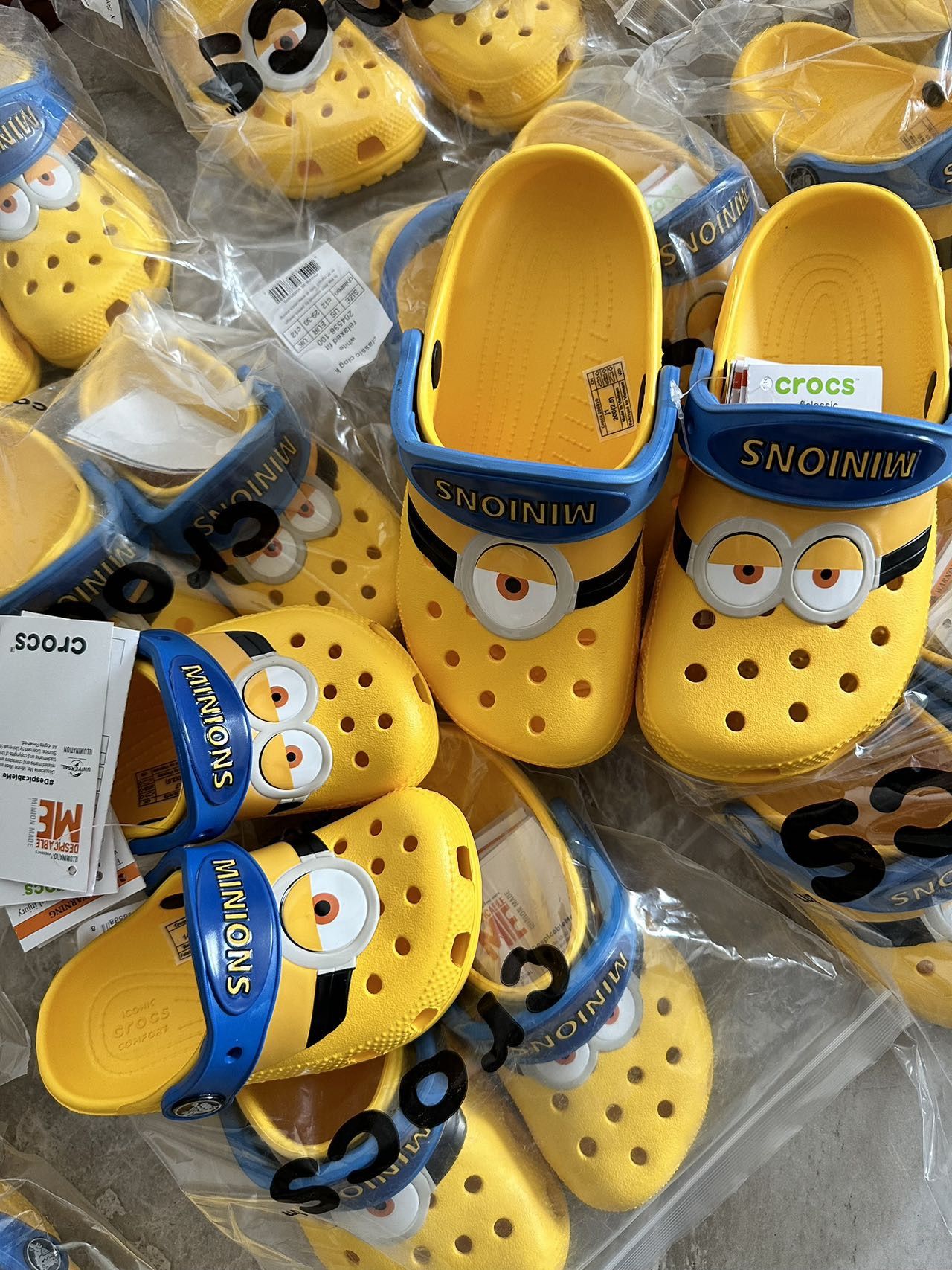 預訂款～廠單 crocs洞洞拖鞋-（最後有尺碼表只供已預訂之客人付款）