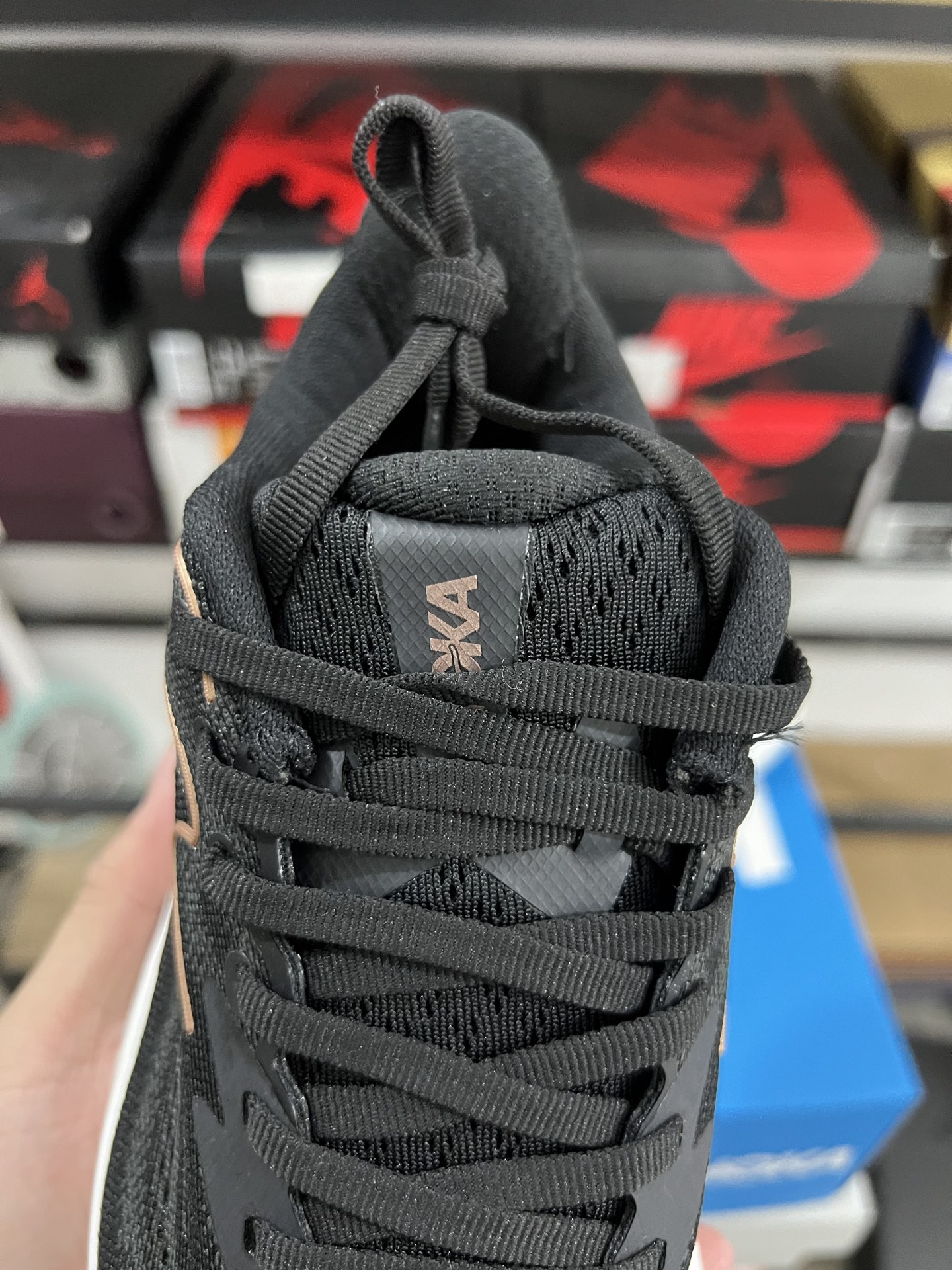 HOKA ONE ONE Clifton 10