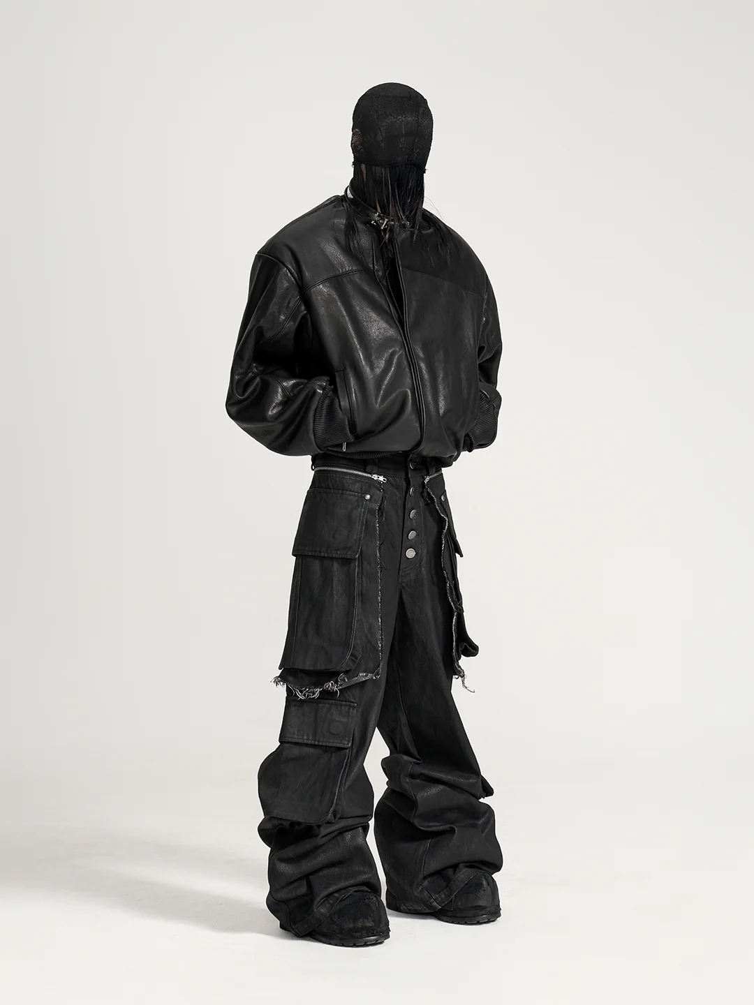 VAR-47｜HINGE FORM · WAX-BRUSHED LAYERED DENIM PANTS