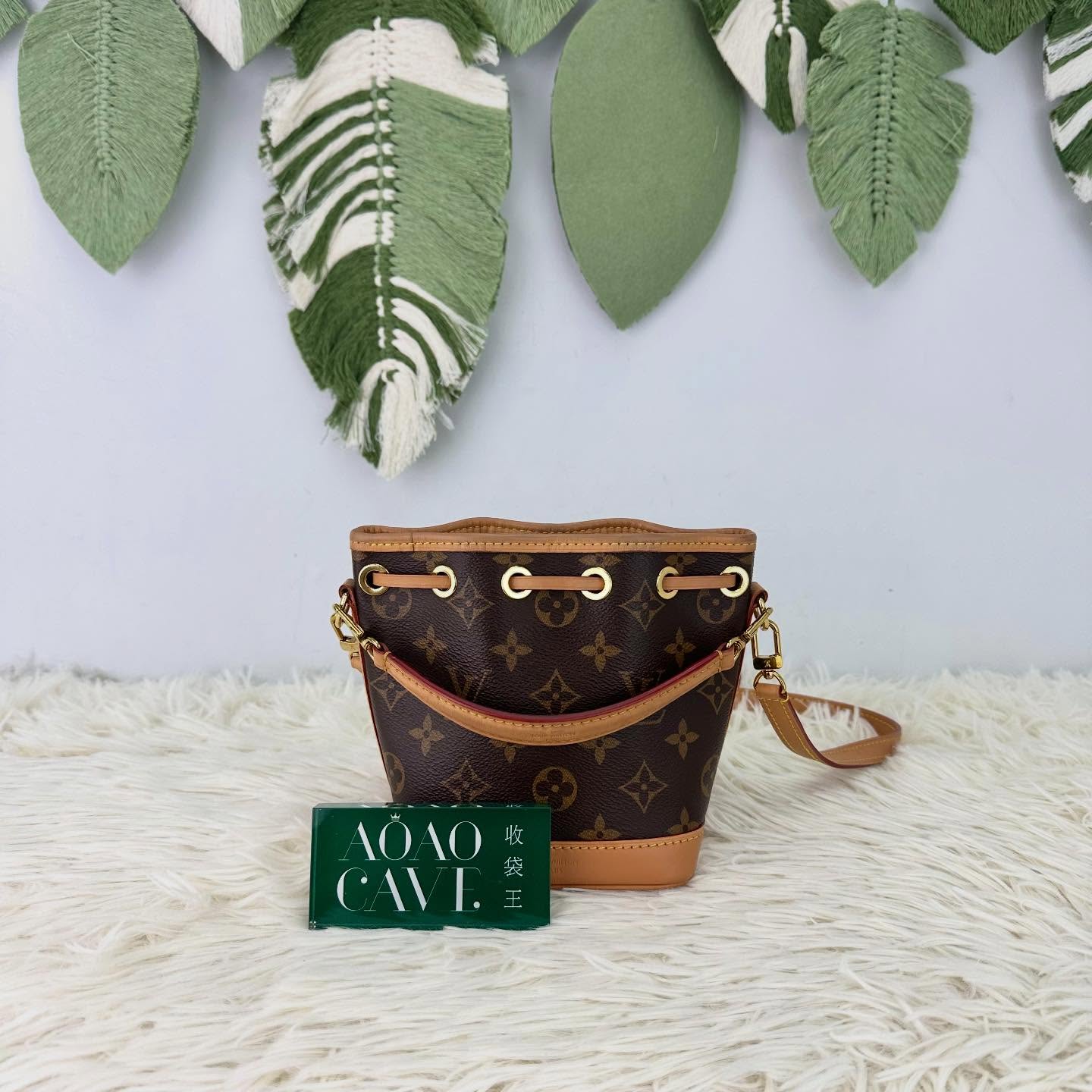 LV 🤍PRE OWNED Nano Noé 小水桶包 晶片款 全套有單🤎