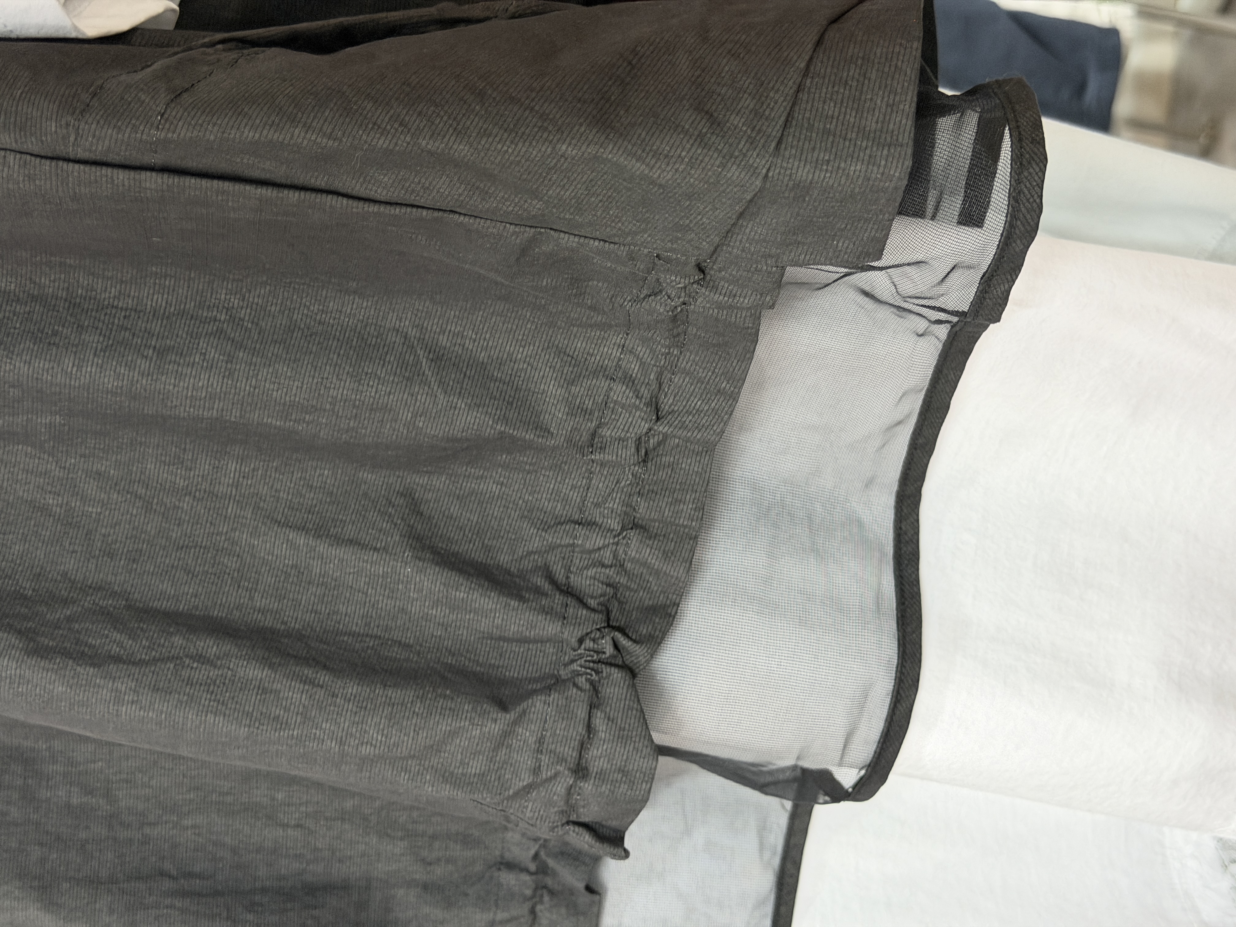 工裝拼接黑色拉鍊馬甲