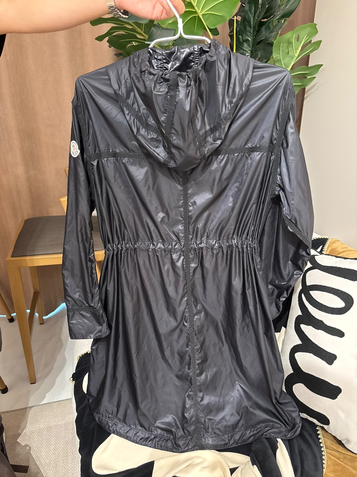 Moncler nylon outer 黑色拉鍊風褸 00碼 100%Authentic 95%new 