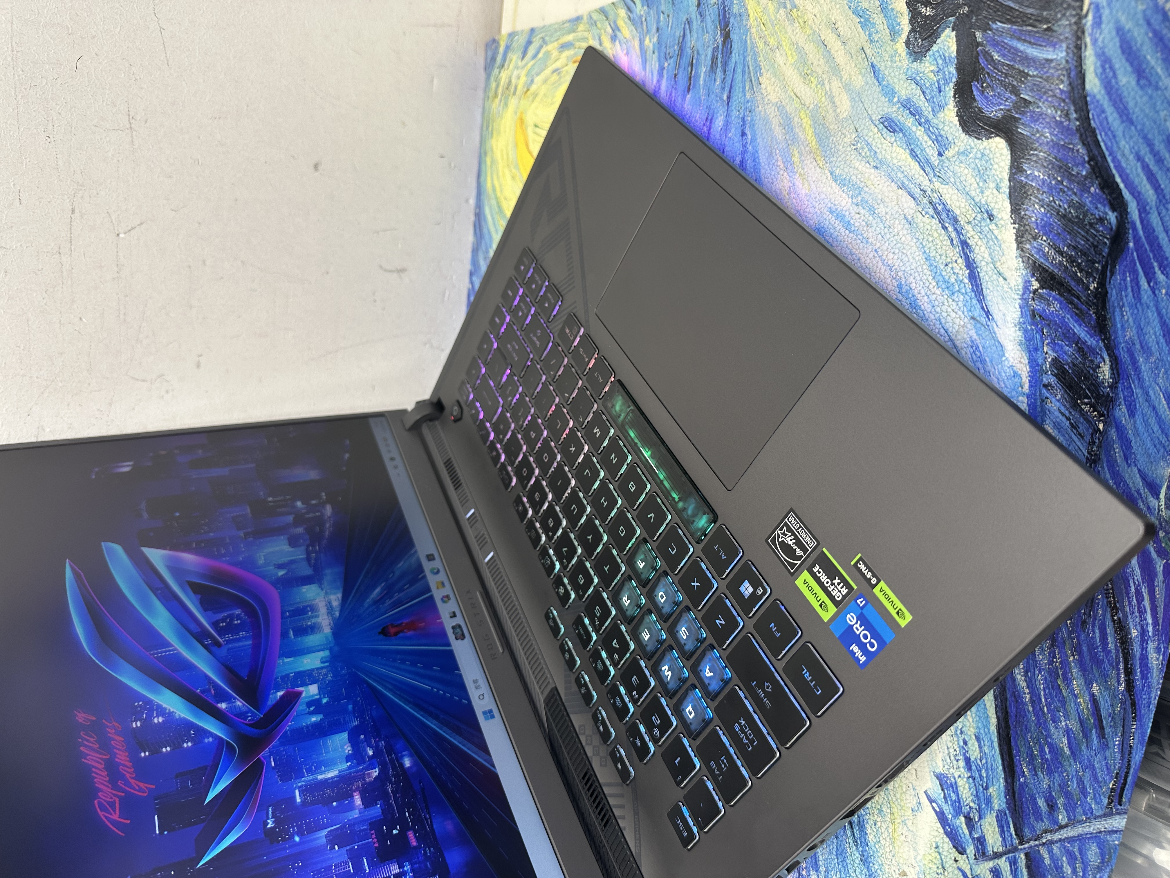 （頂級16寸RTX4060華碩ROG Strix🔥Gaming Laptop )ASUS ROG i7-13650HX/8,16,32GB Ram/128,256,512GB,1TB SSD/RTX 4060獨立顯示卡/1200P 165Hz 16寸 Mon/ GamingLaptop / Notebook / PC / YouTube / Movie / Gaming Notebook / Gaming PC /