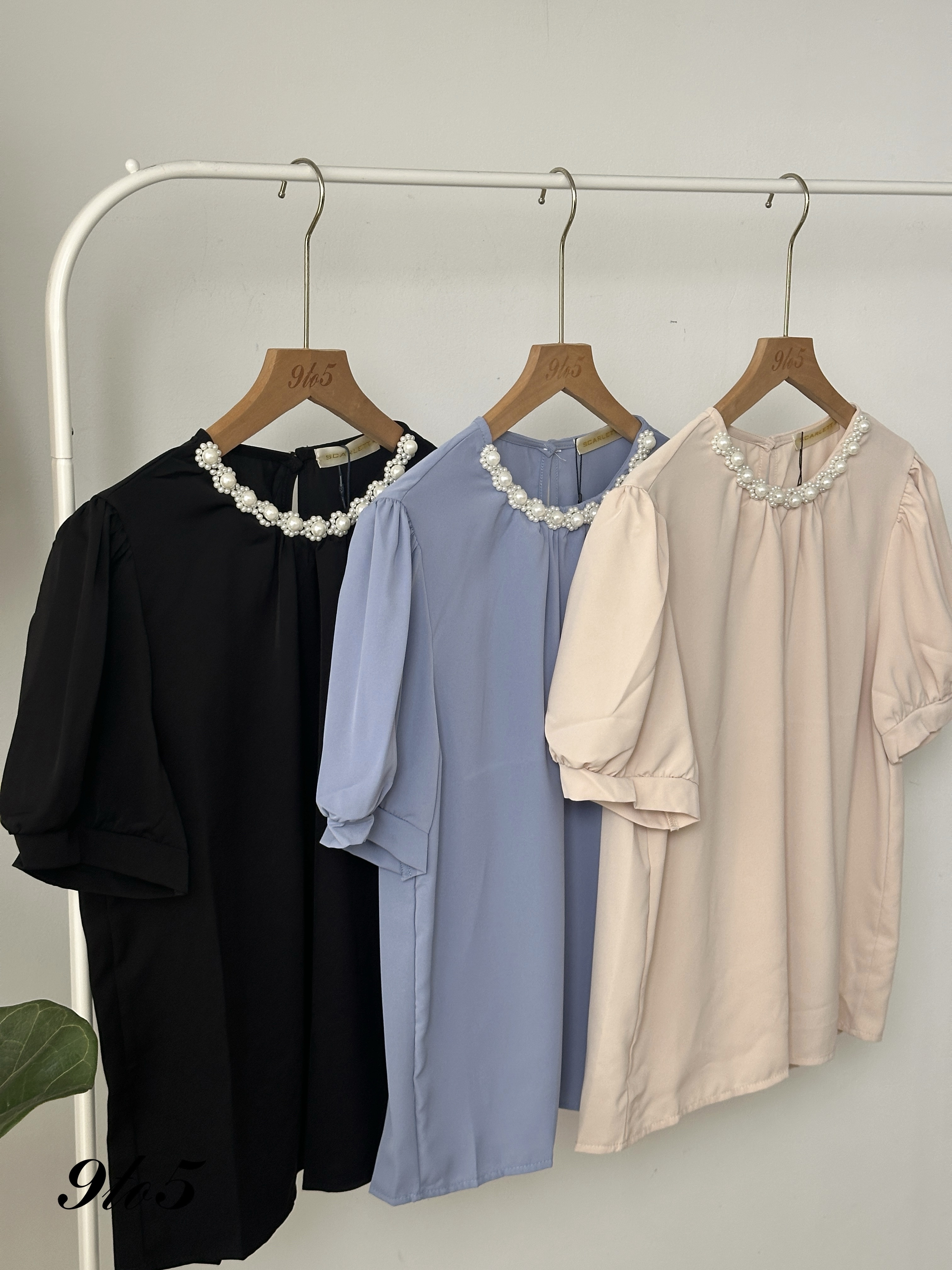 T4071 Puff Sleeve Pearl Collar Top - 3 Colors 