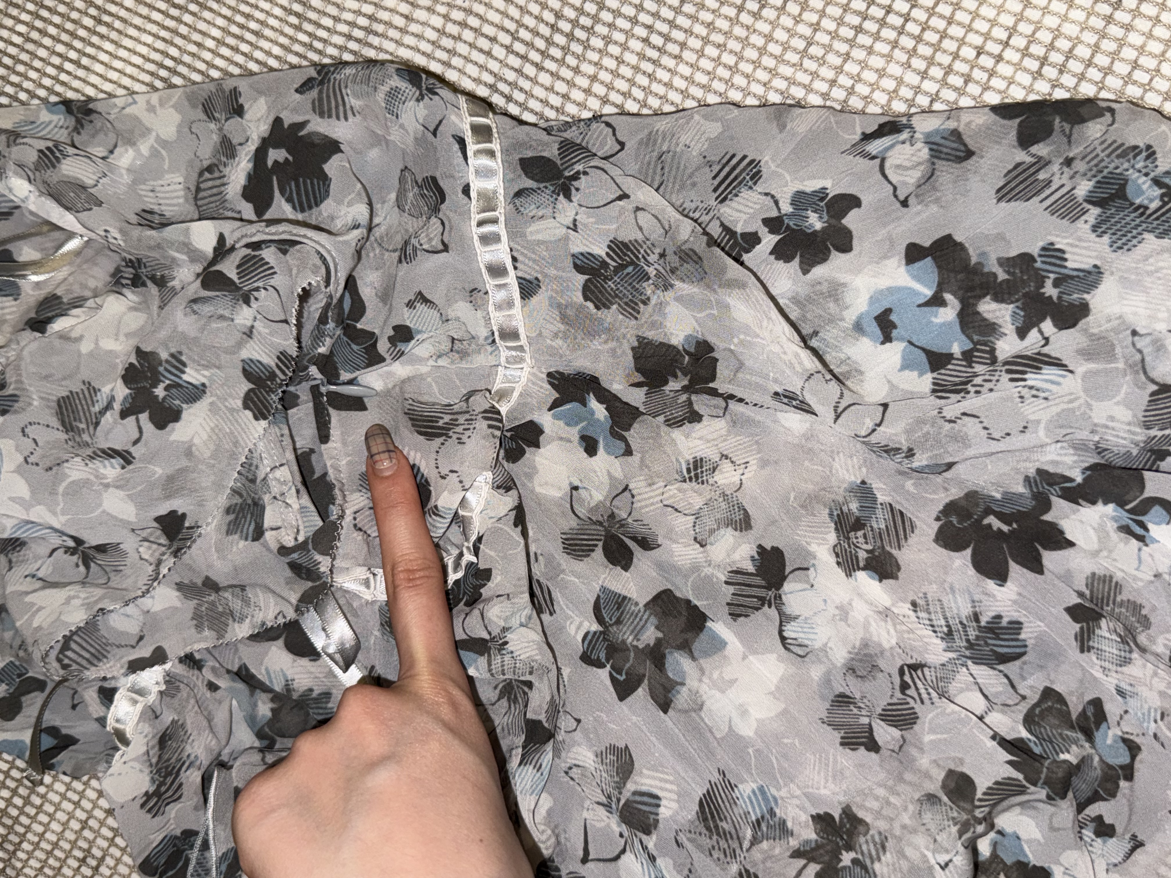 Soft Blue Floral Off-shoulder Top