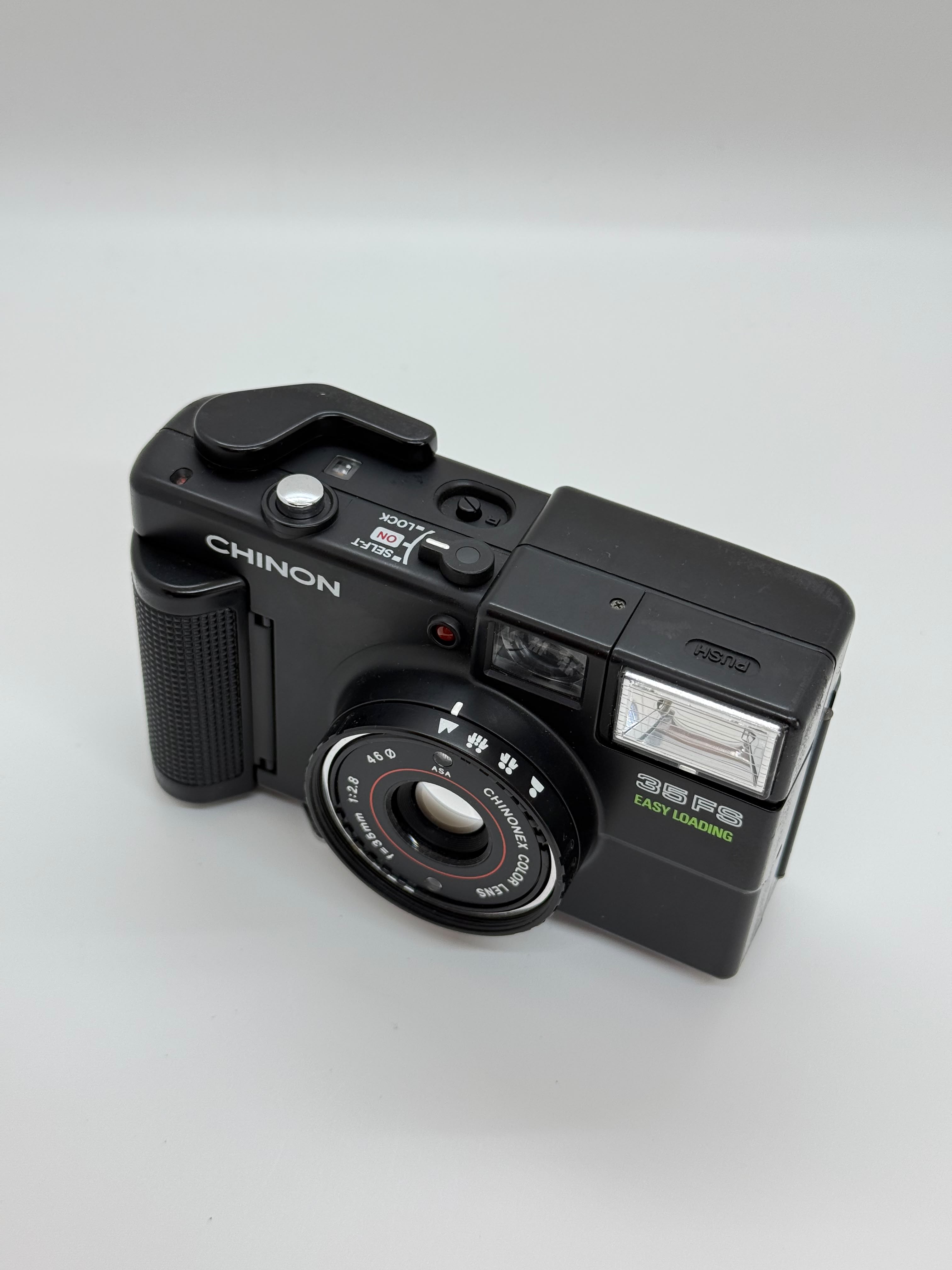 Chinon 35 FS Point and Shoot (傻瓜機) 菲林相機
