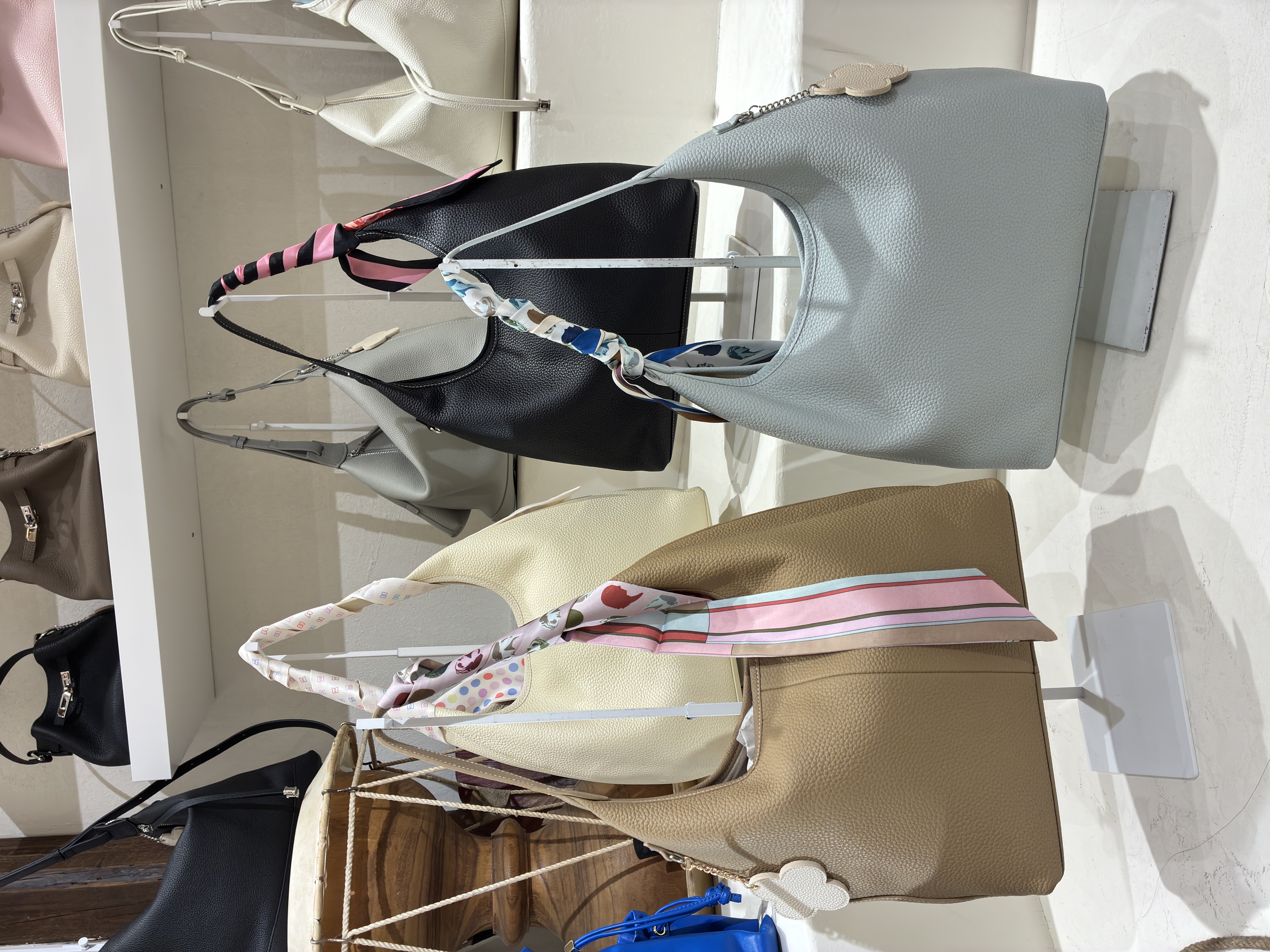 DM10_05  HOBO TOTE (4色)