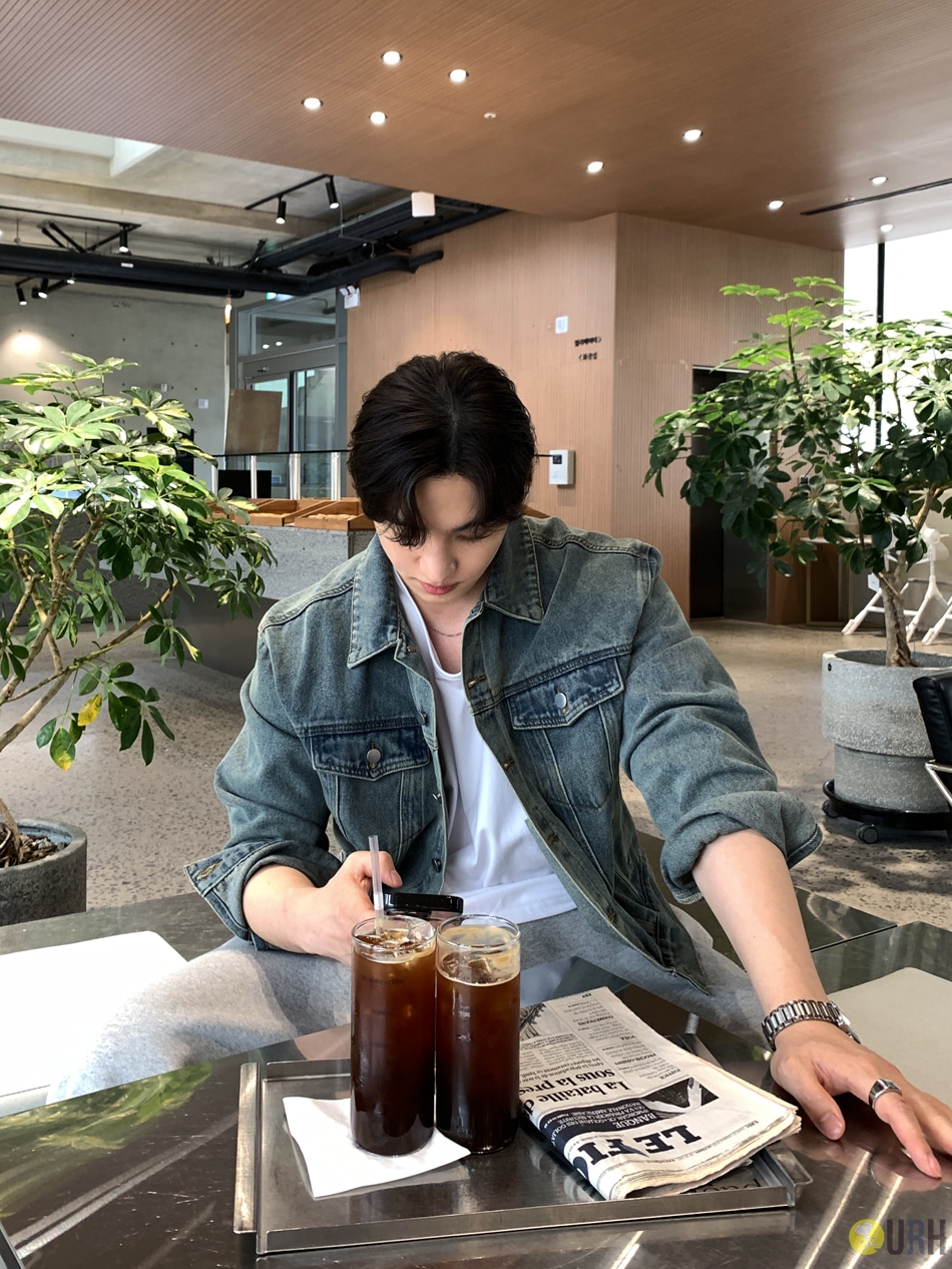 【100%保證韓國直送】復古水洗微短版挺闊牛仔夾克 🧥 [4 color] RL114820