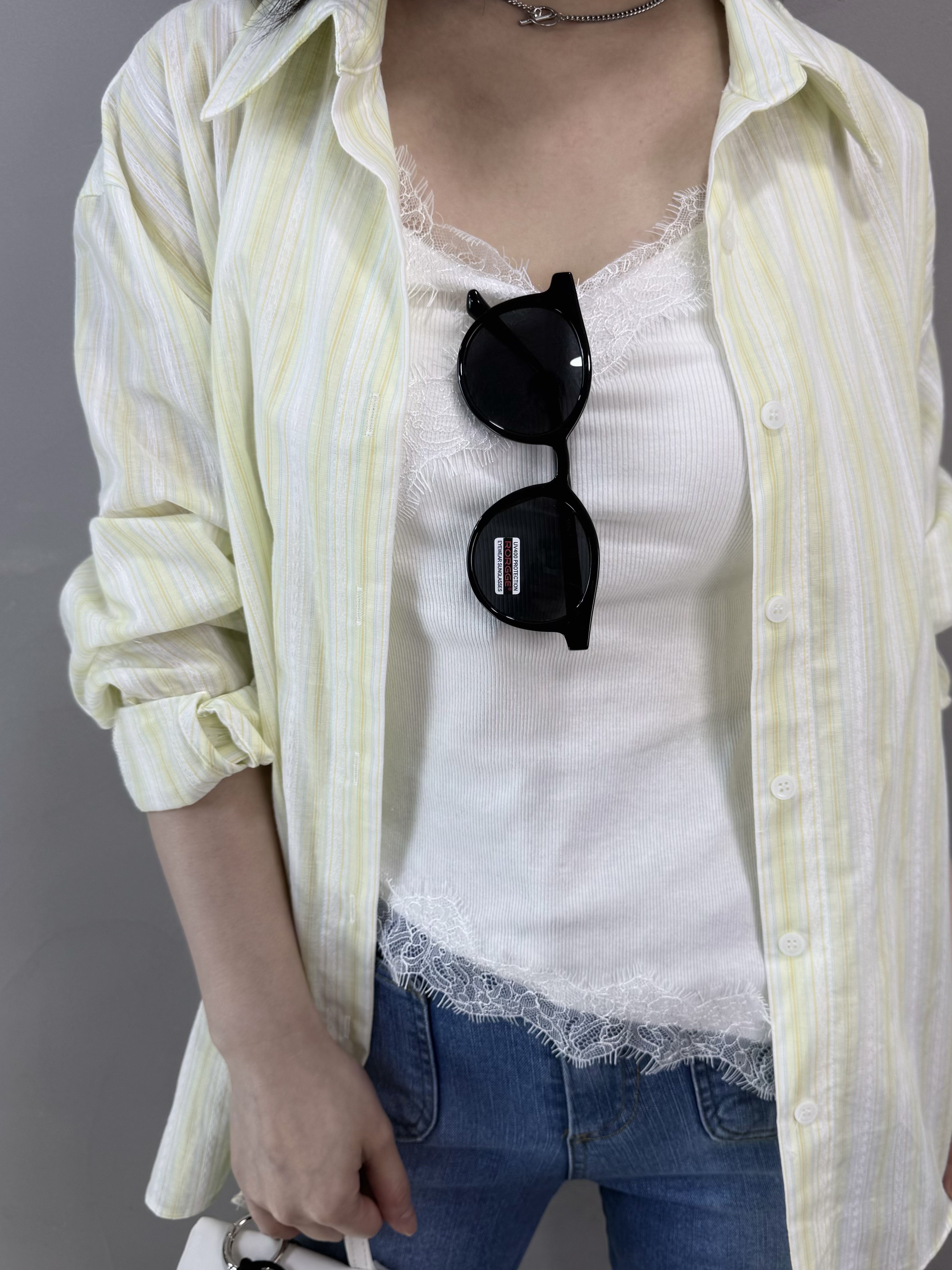 I64 後字條子恤衫