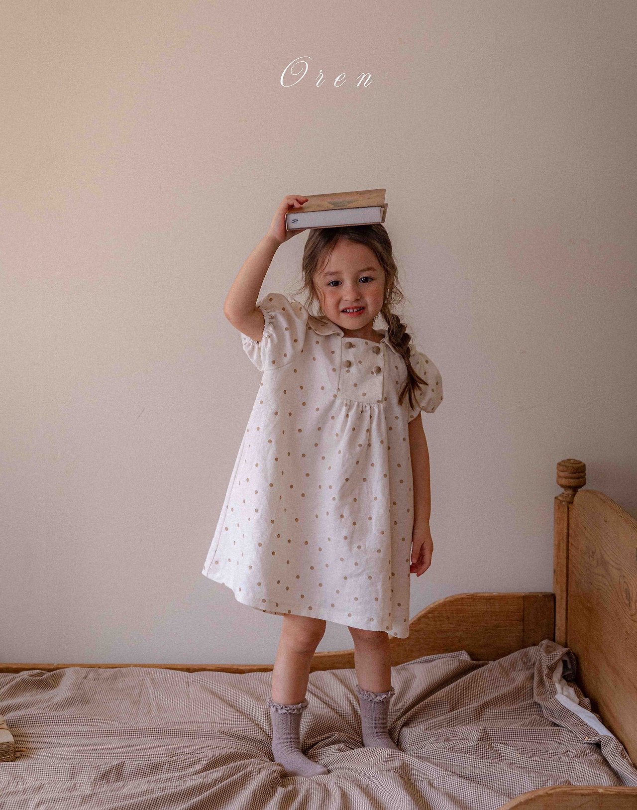 ☀️預訂 韓國直送☀️🇰🇷Oren 雙排鈕扣波點翻領亞麻混紡短袖包屁衣/連身裙/上下套裝