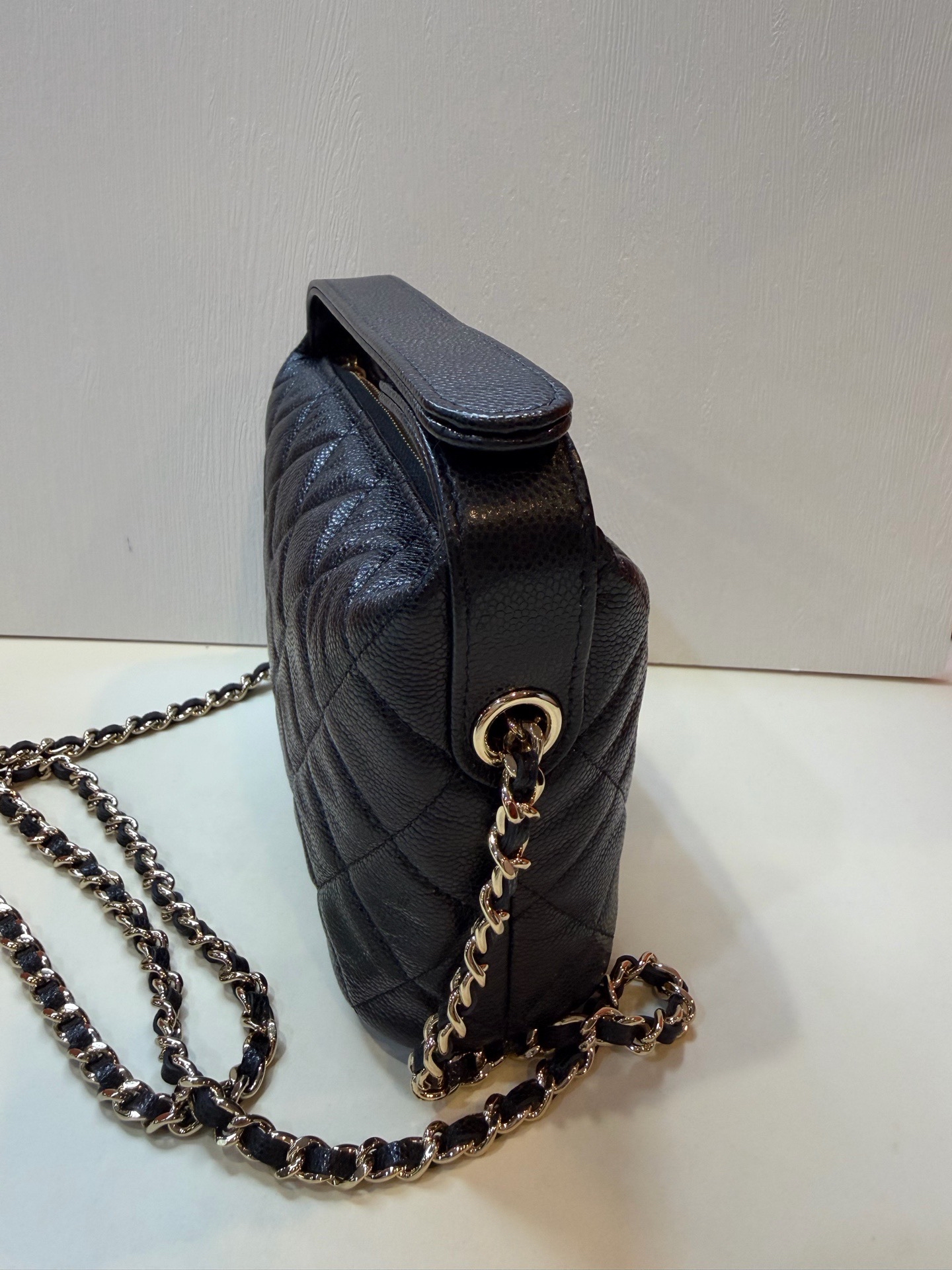Pre-Owned CHANEL 25C Hobo Bag / Product Code: 36042428