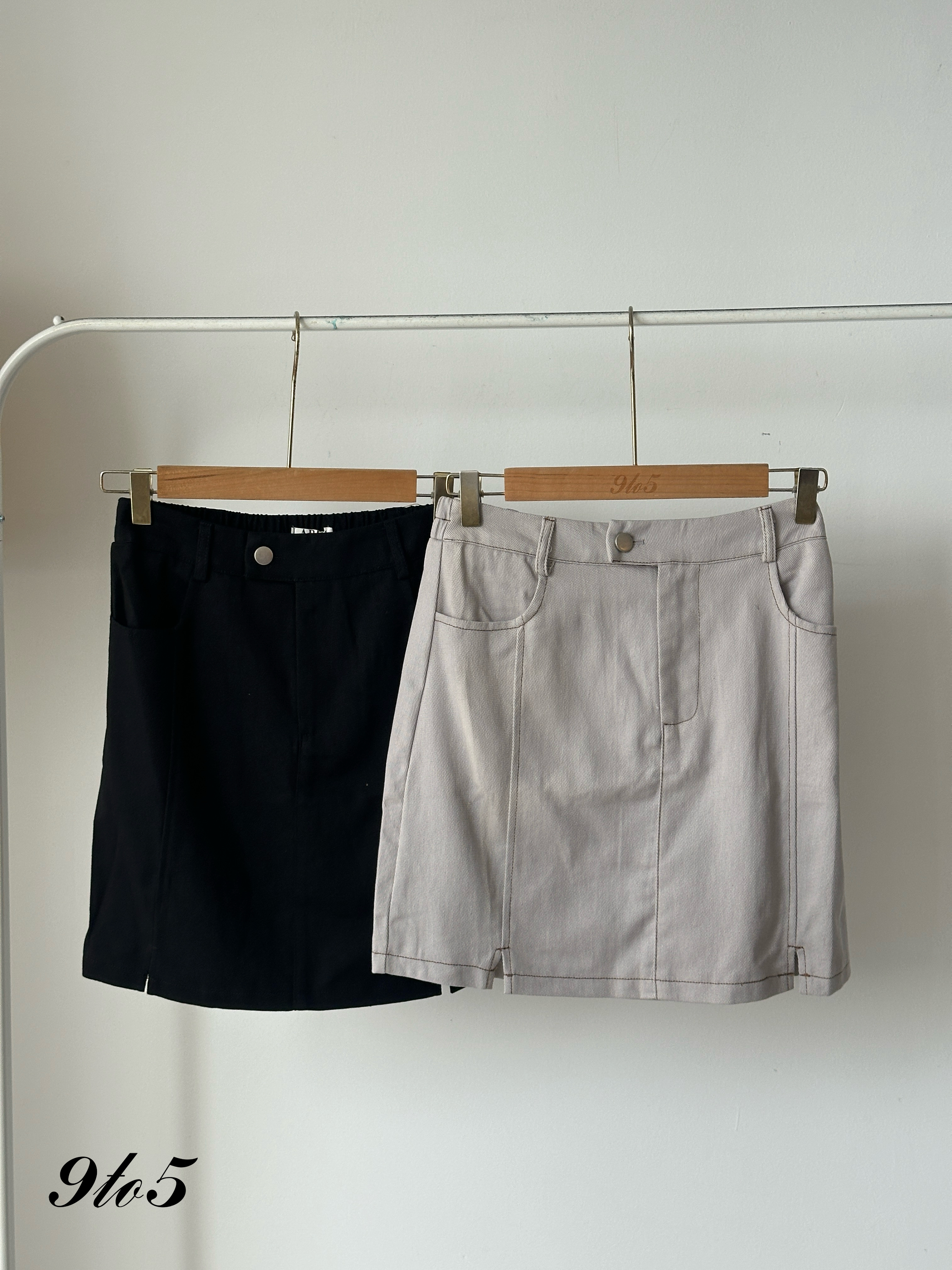 S1821 A Line Short Skirt - 4 Colors 