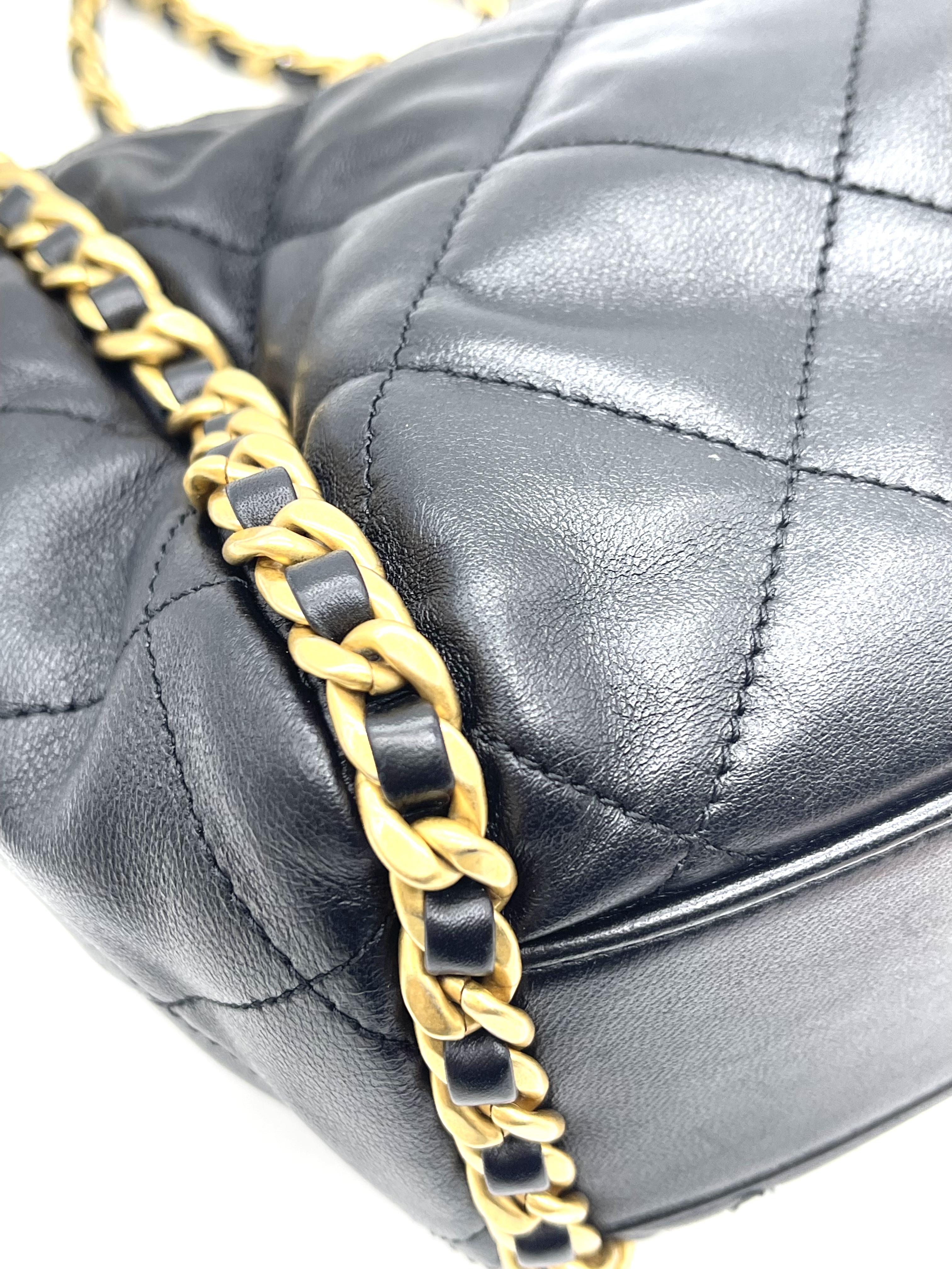 Pre-Owned CHANEL Bucket Bag / Product Code: 26050904