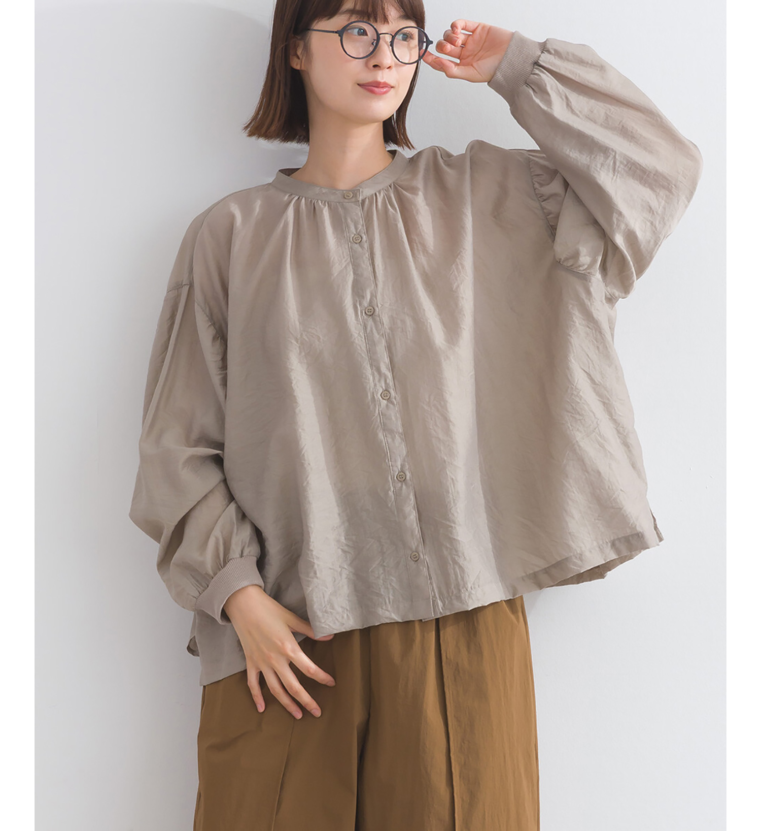 LP - 絲滑觸感蝙蝠袖襯衫 (杏色)