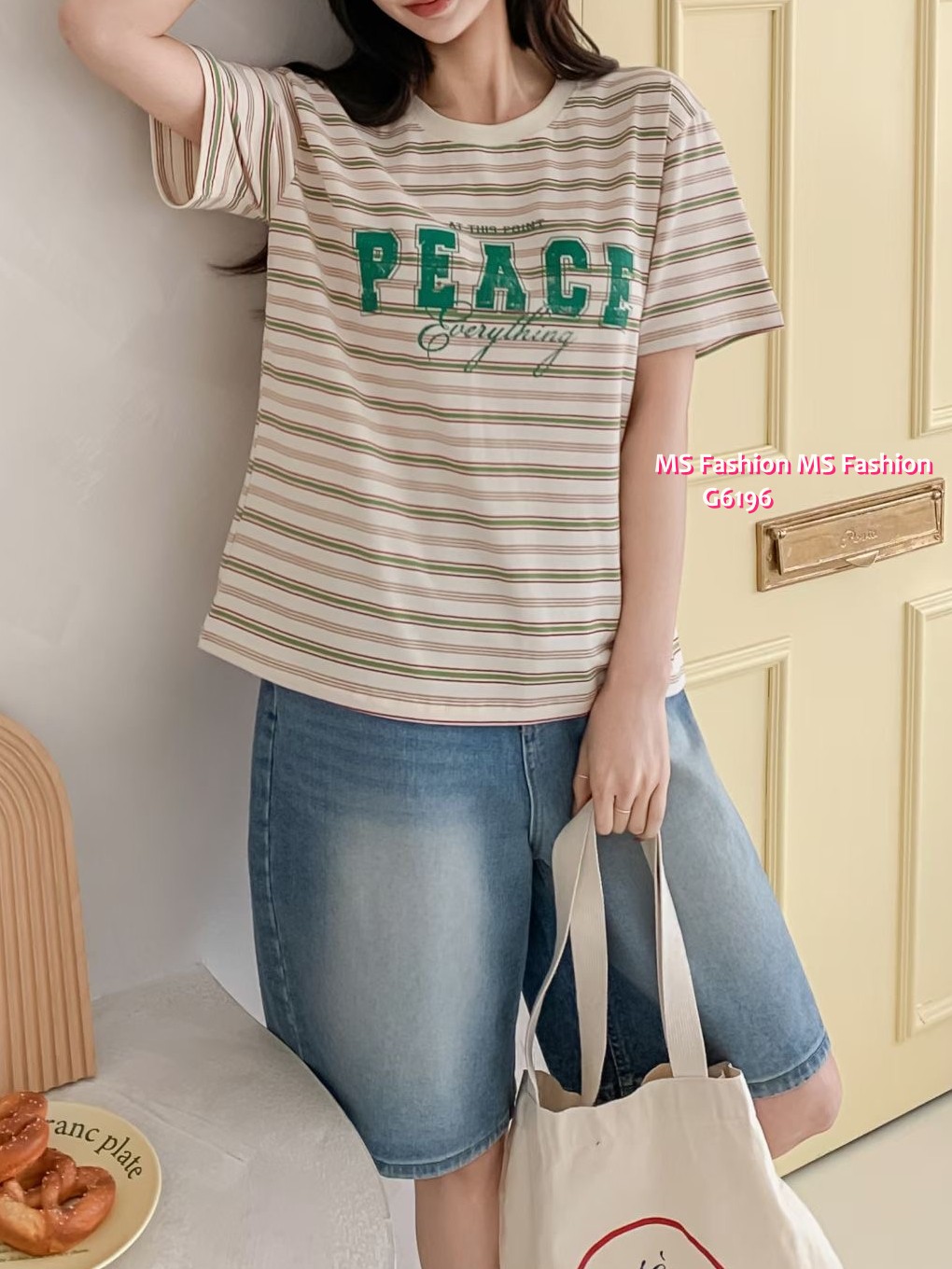 G6196 韓國🇰🇷靚色字母橫間top