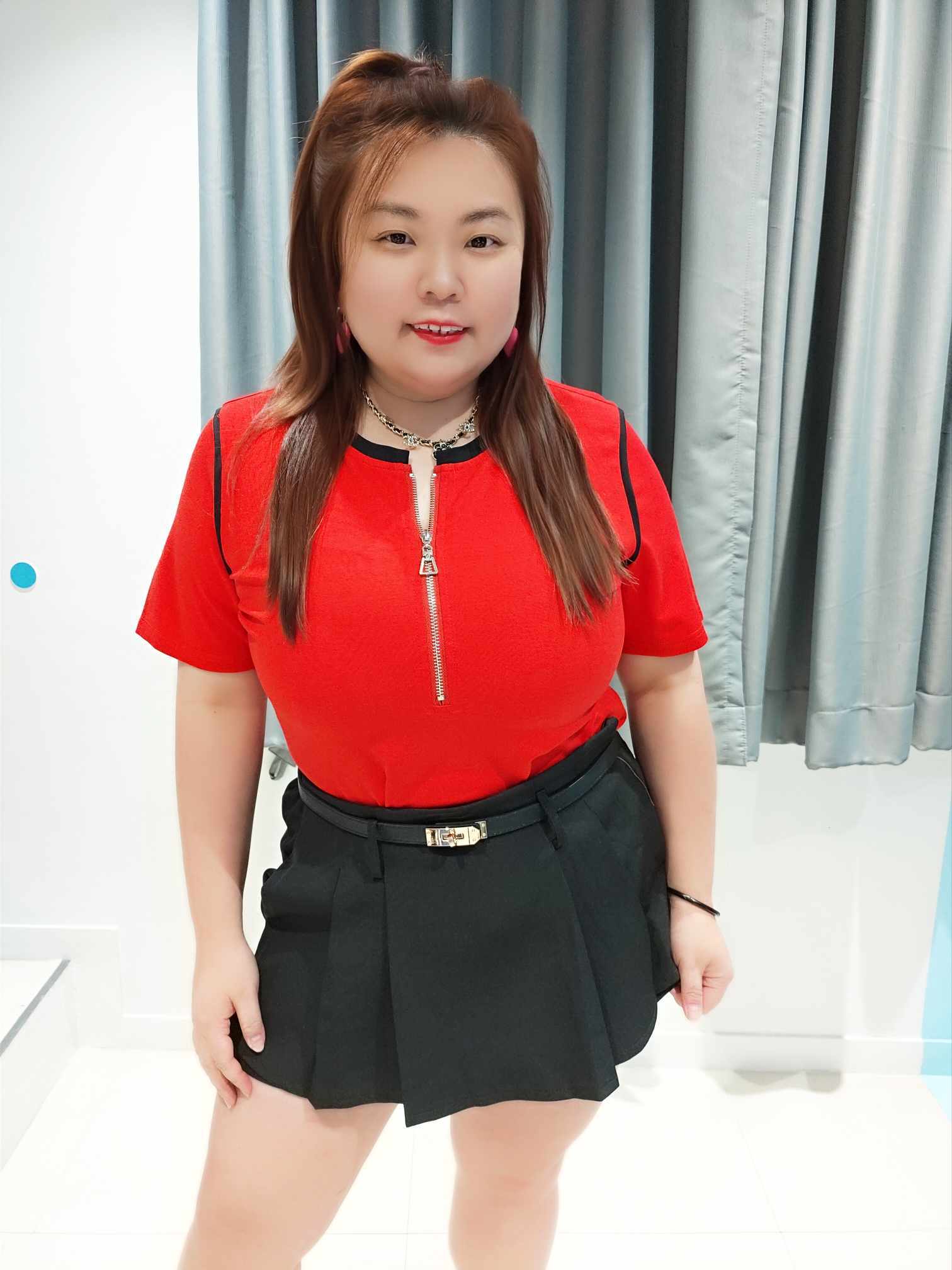 ENF11 E181601 前拉链滚边设计上衣