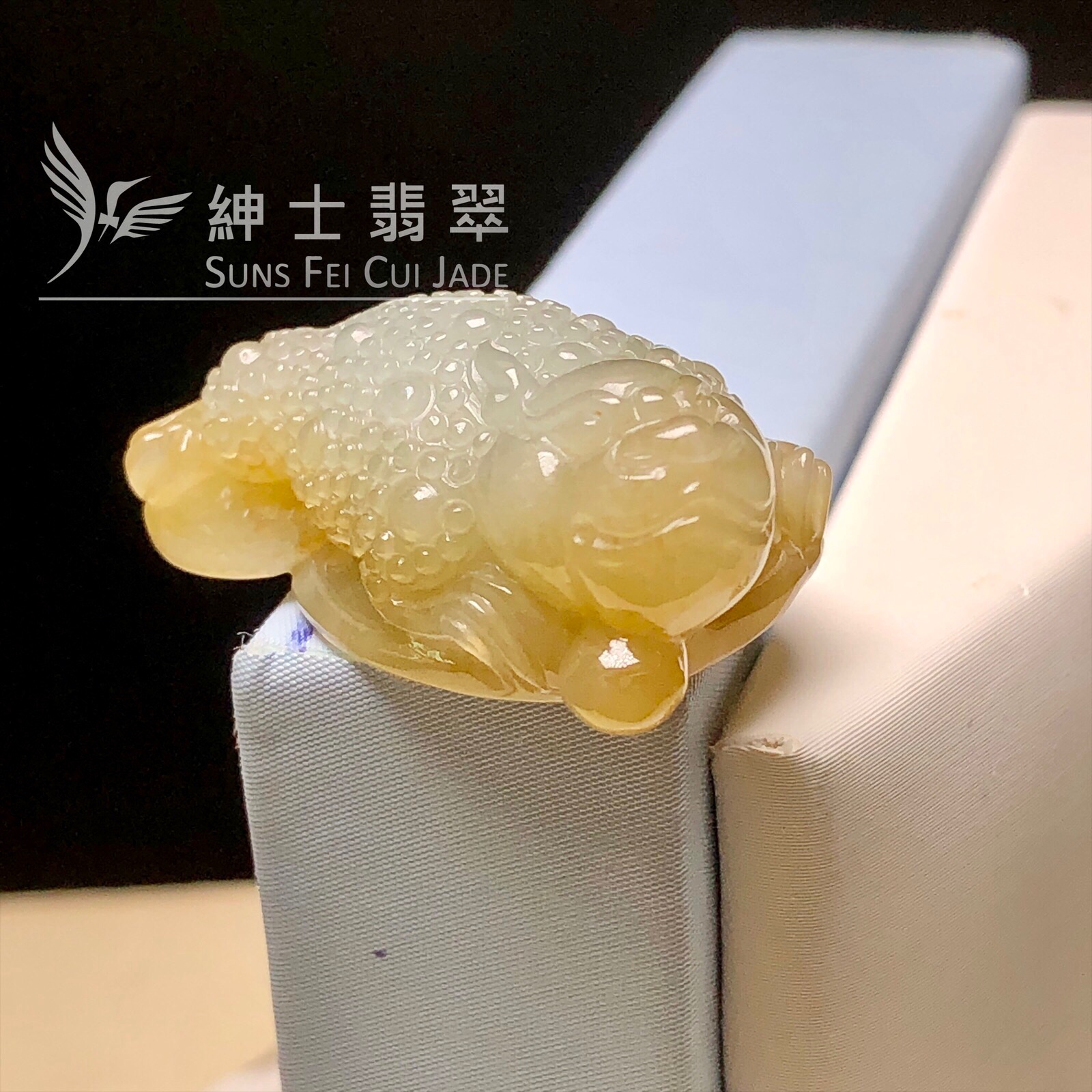 YK00361 翡色金蟾