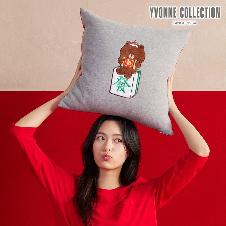 📦訂購 台灣代購 YVONNE COLLECTION x Line Friends Brown 熊大發財方形抱枕 