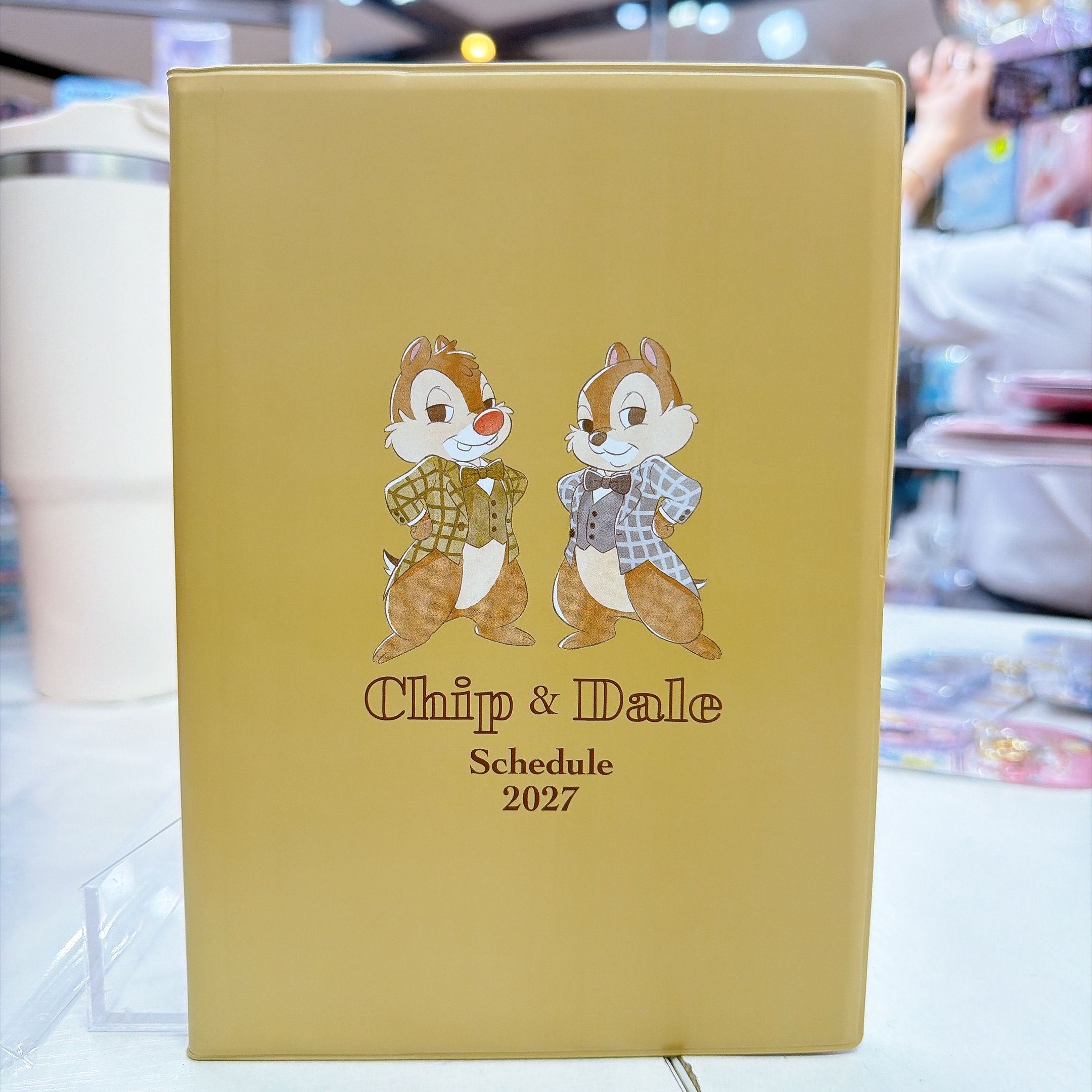 日本直送東京迪士尼史迪仔 chip and dale 鴨嘴獸2027年schedule book 