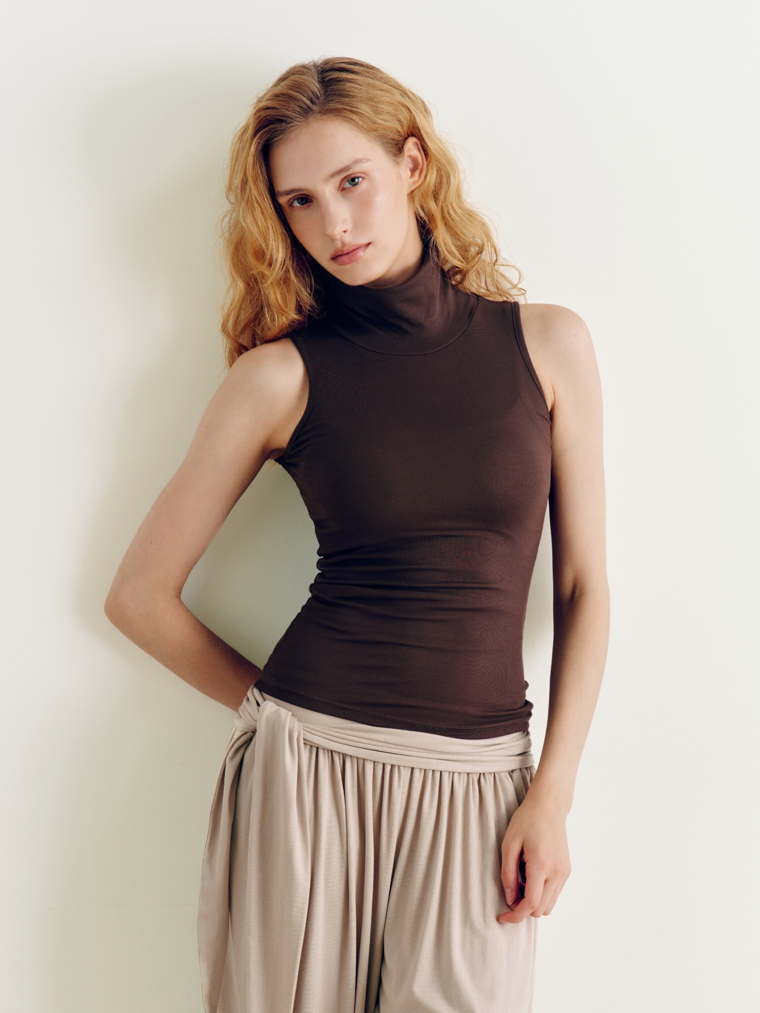 【秋冬高領薄背心】預購_Satva Turtle-Neck Sleeveless by Conch