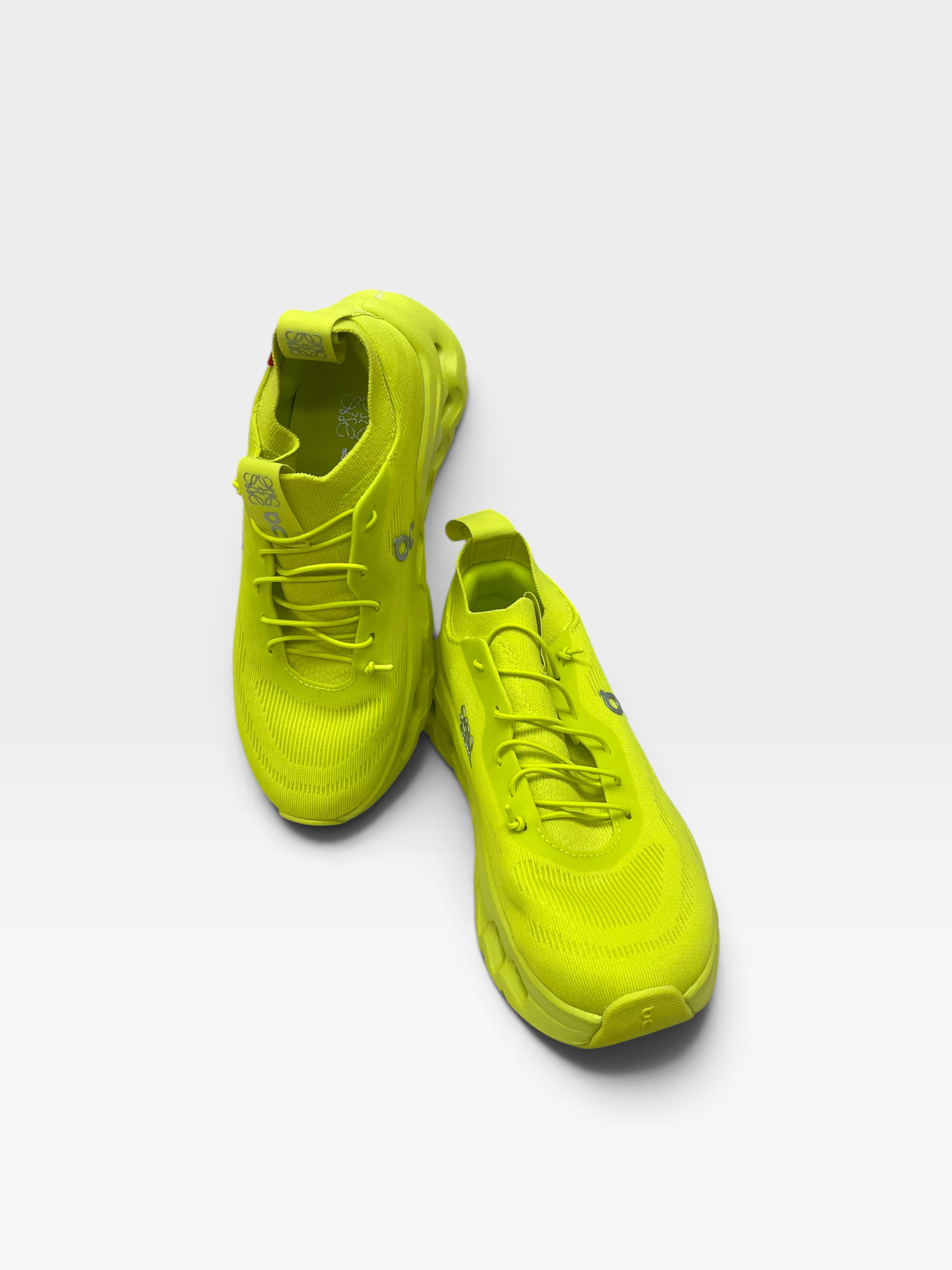 Pre-Owned LOEWE Sneakers / Product Code: 090405