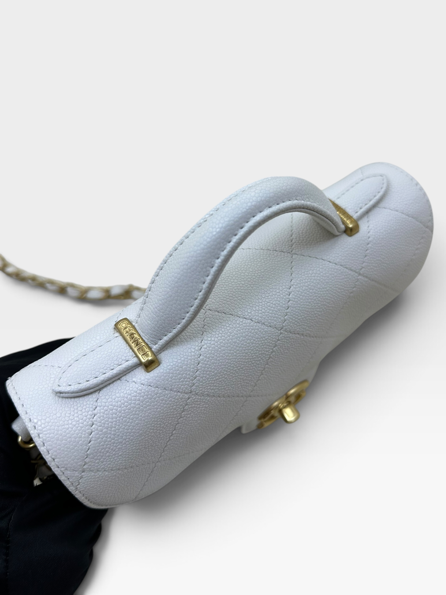 Pre-Owned CHANEL 25K Mini Top Handle Flap Bag / Product Code: K090405