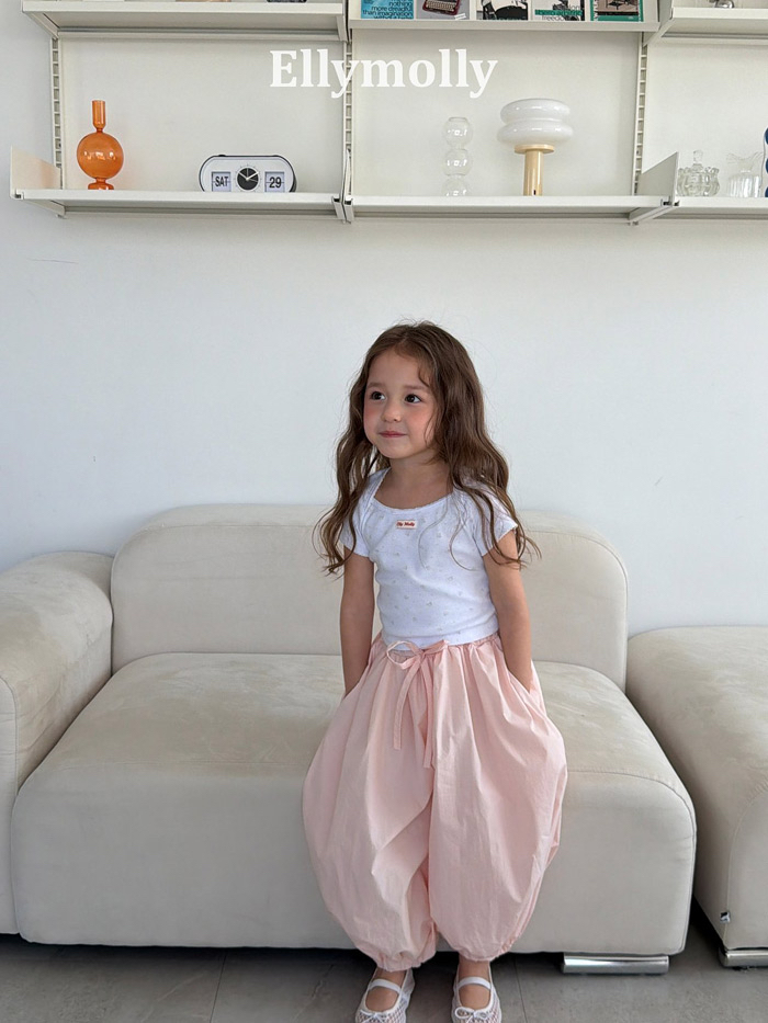 🇰🇷Ellymolly tee