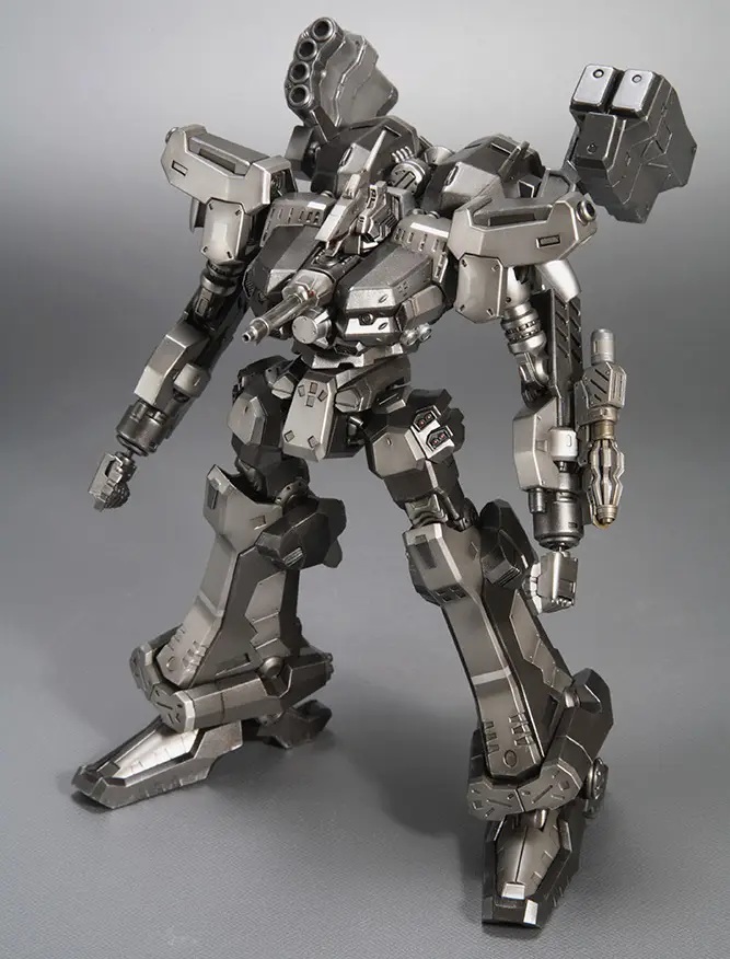 1/72 Crest CR-C90U3 (Armored Core Last Raven)