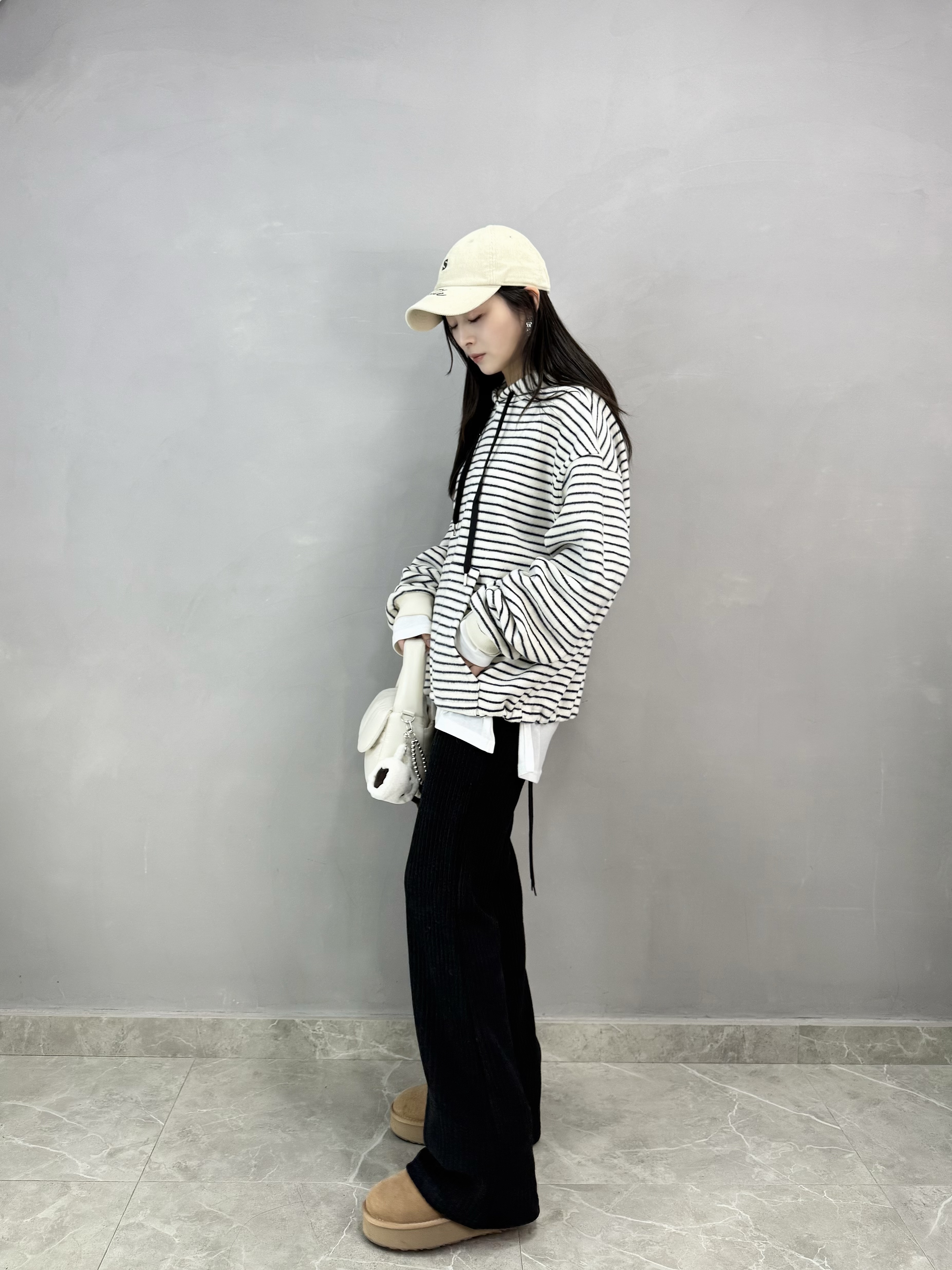 D63 側綁燈芯絨喇叭褲