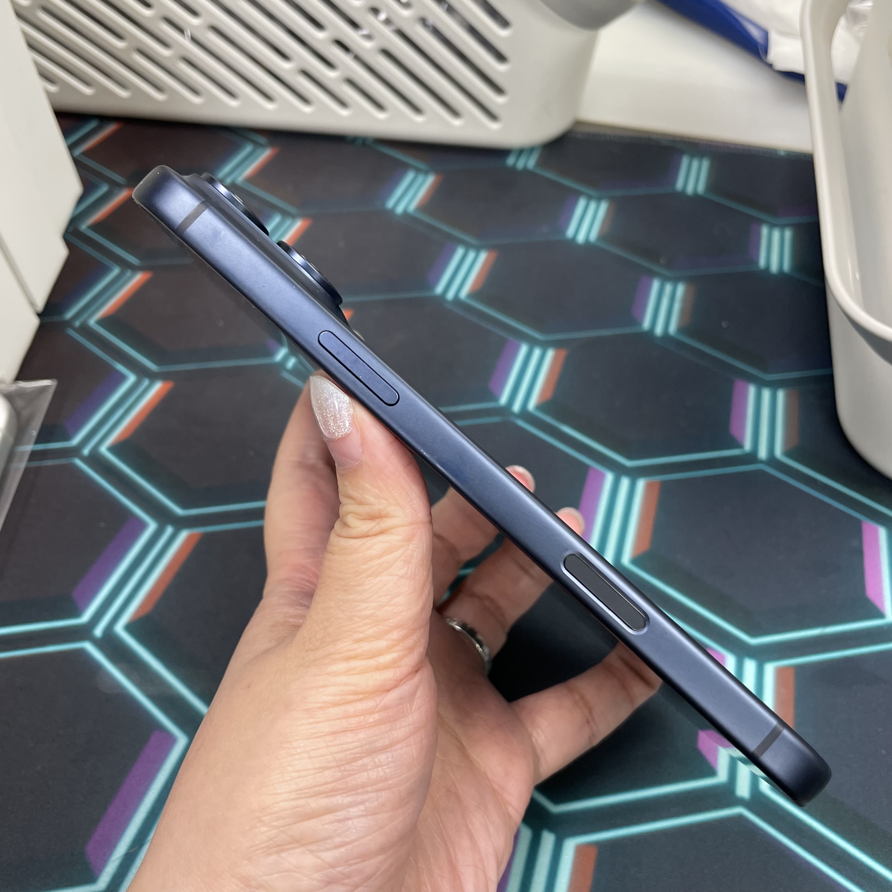 *7373 17 Pro max 完美機 256GB 電99 藍色 blue
