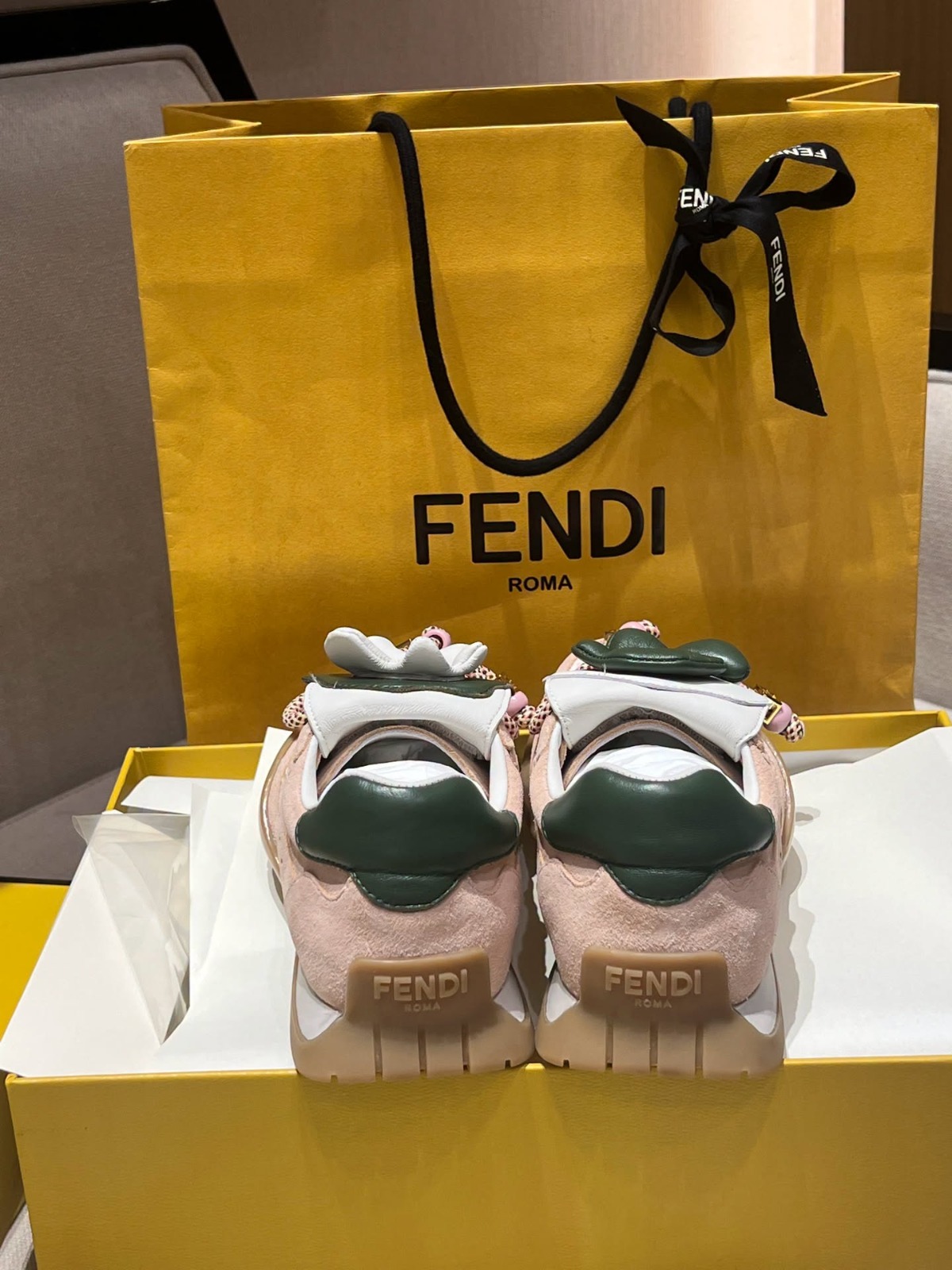 【頂級原單】FENDI Wave Pulse 綁帶低筒運動鞋